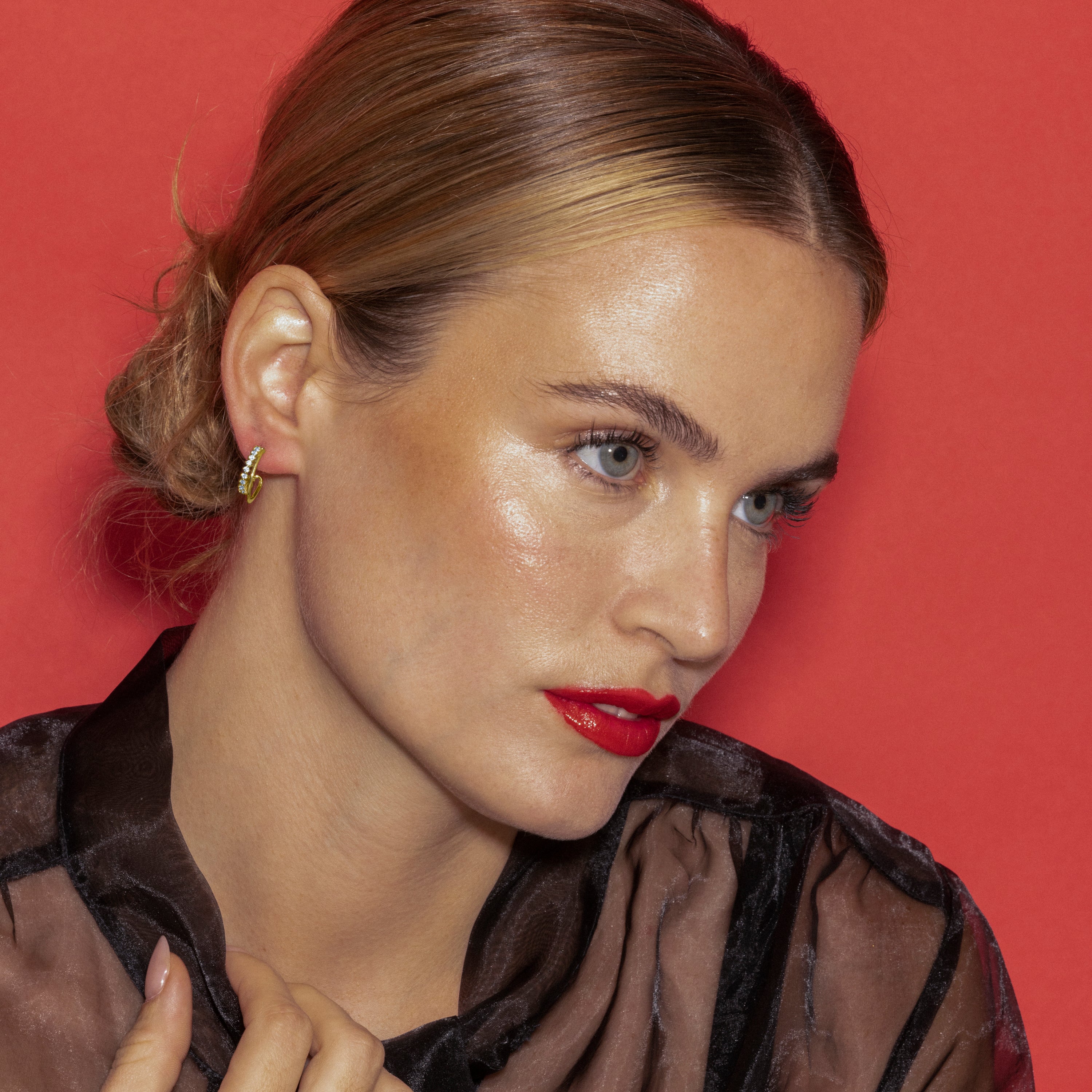 Earrings with brilliant zirconia in 18k gold finish - Daroti