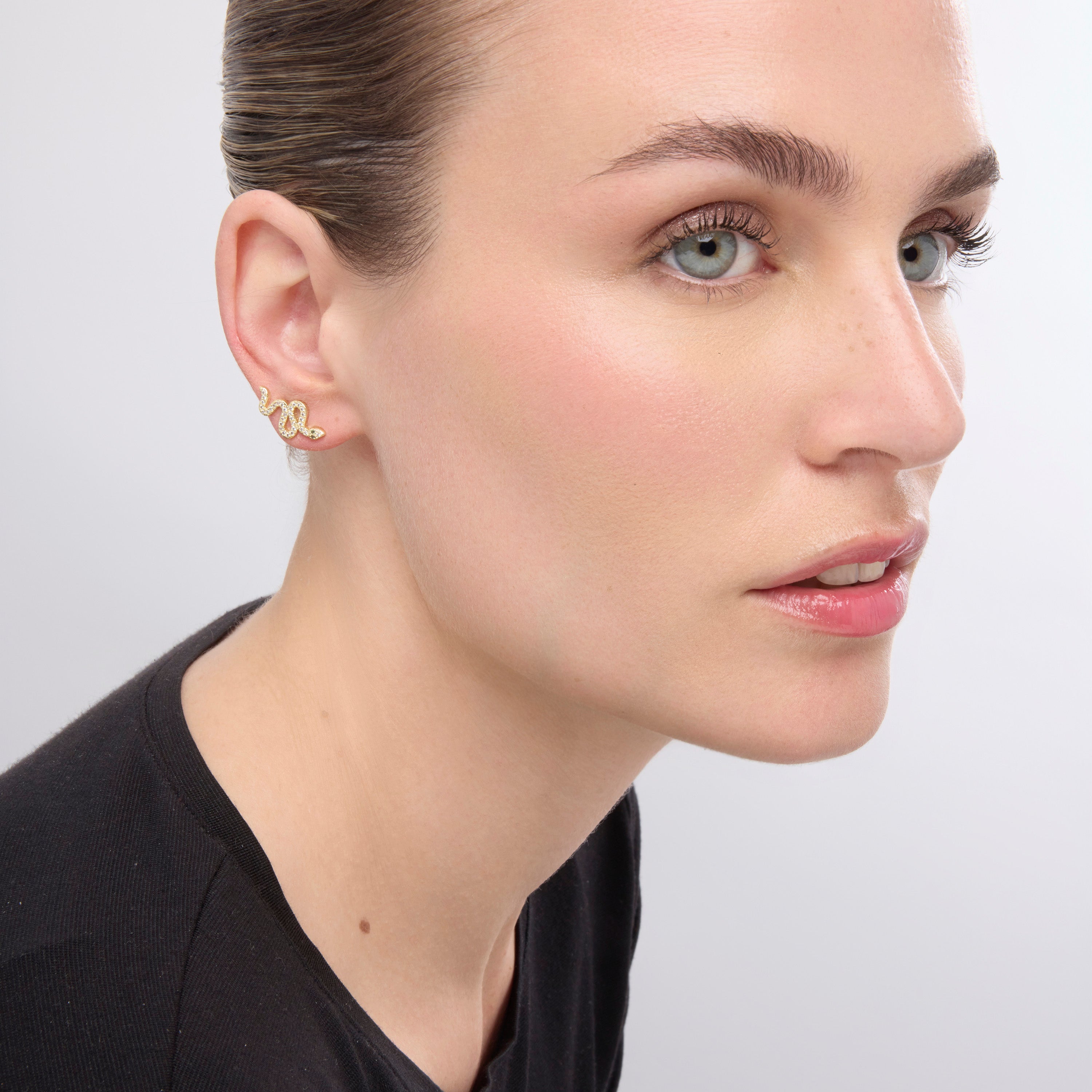 Boucles d'oreilles finition or jaune 18k et Zircone brillante - Norra
