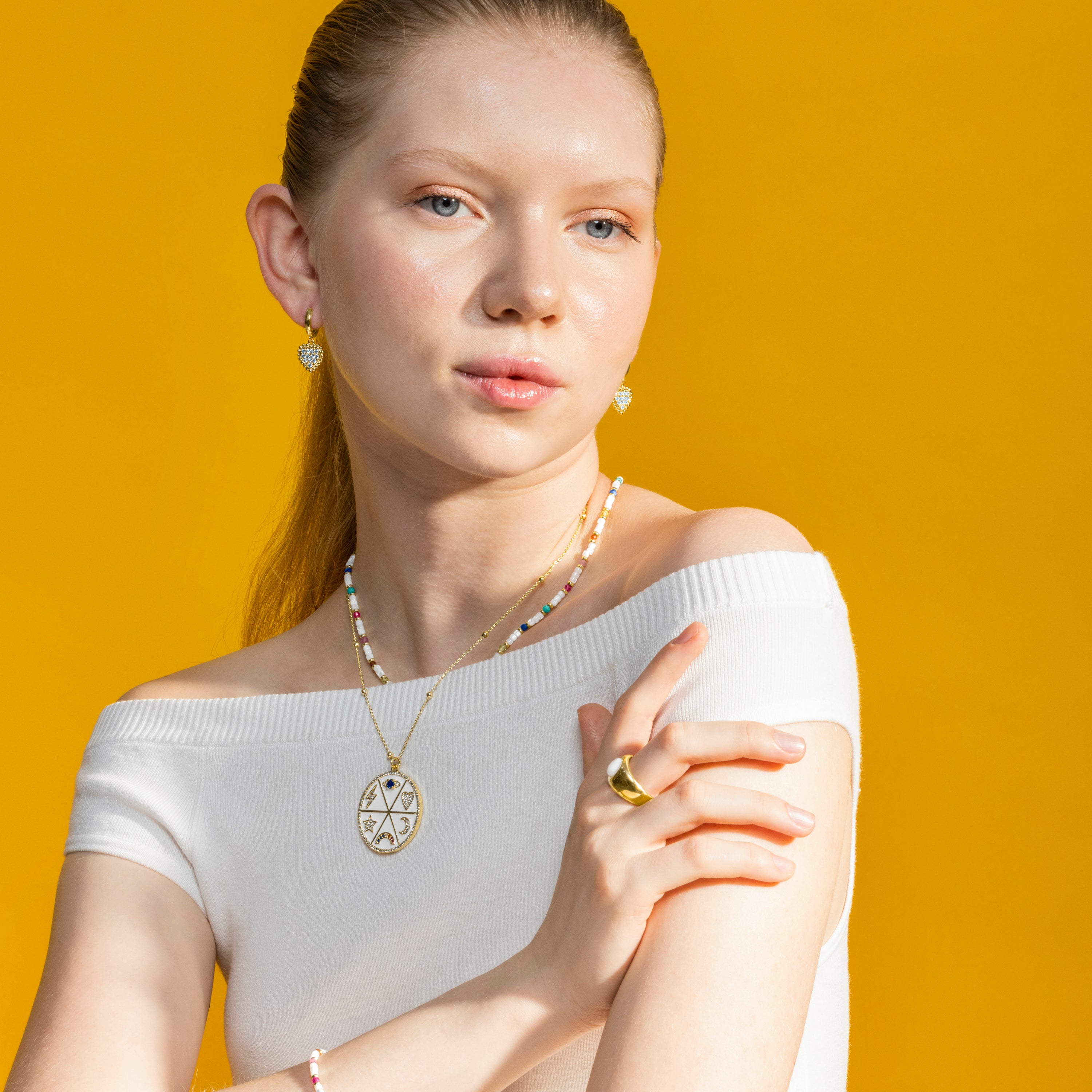 Bague avec Nacre Blanche finition or 18k - Gaudark