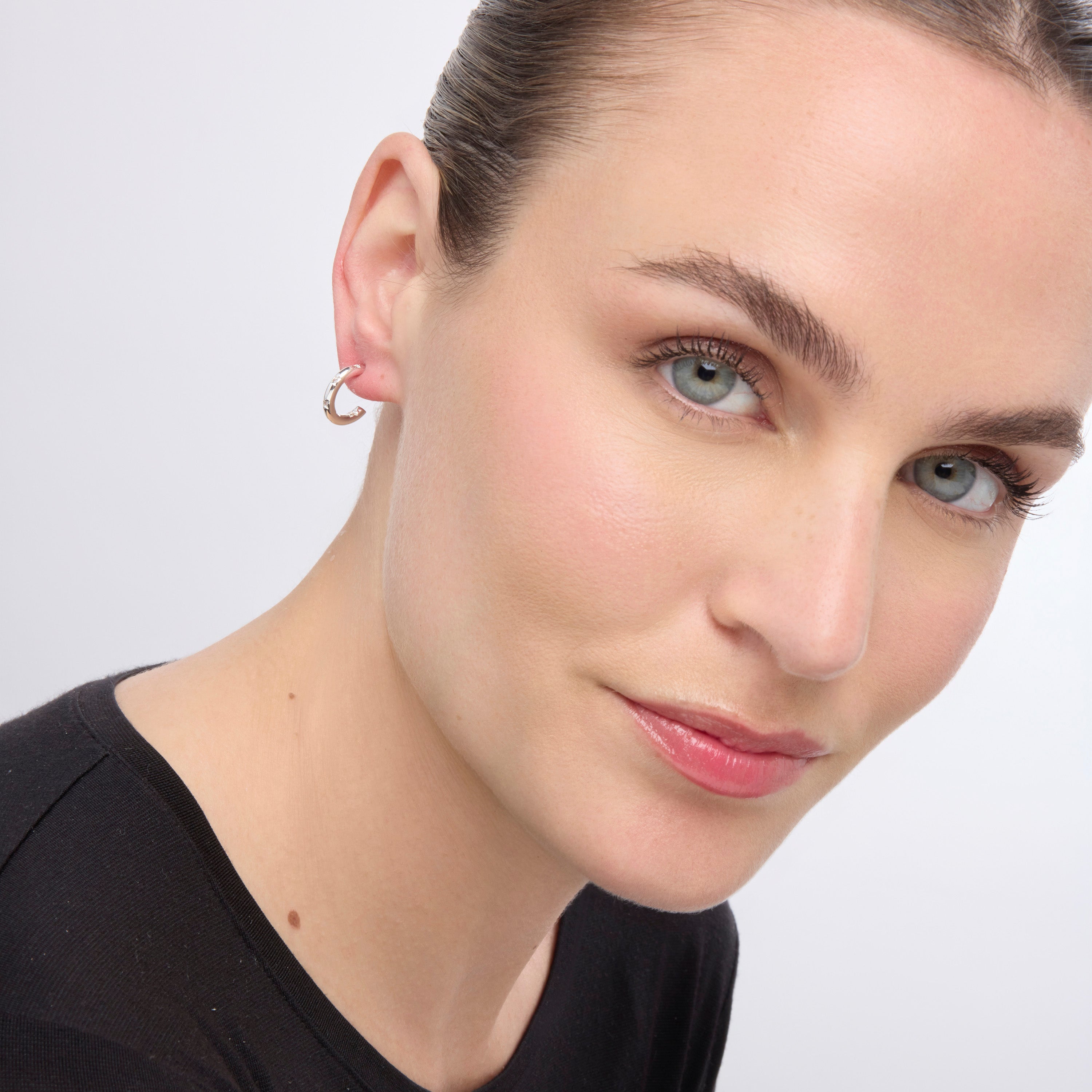 Boucles d'oreilles finition argent et Zircon brillant - Sisah