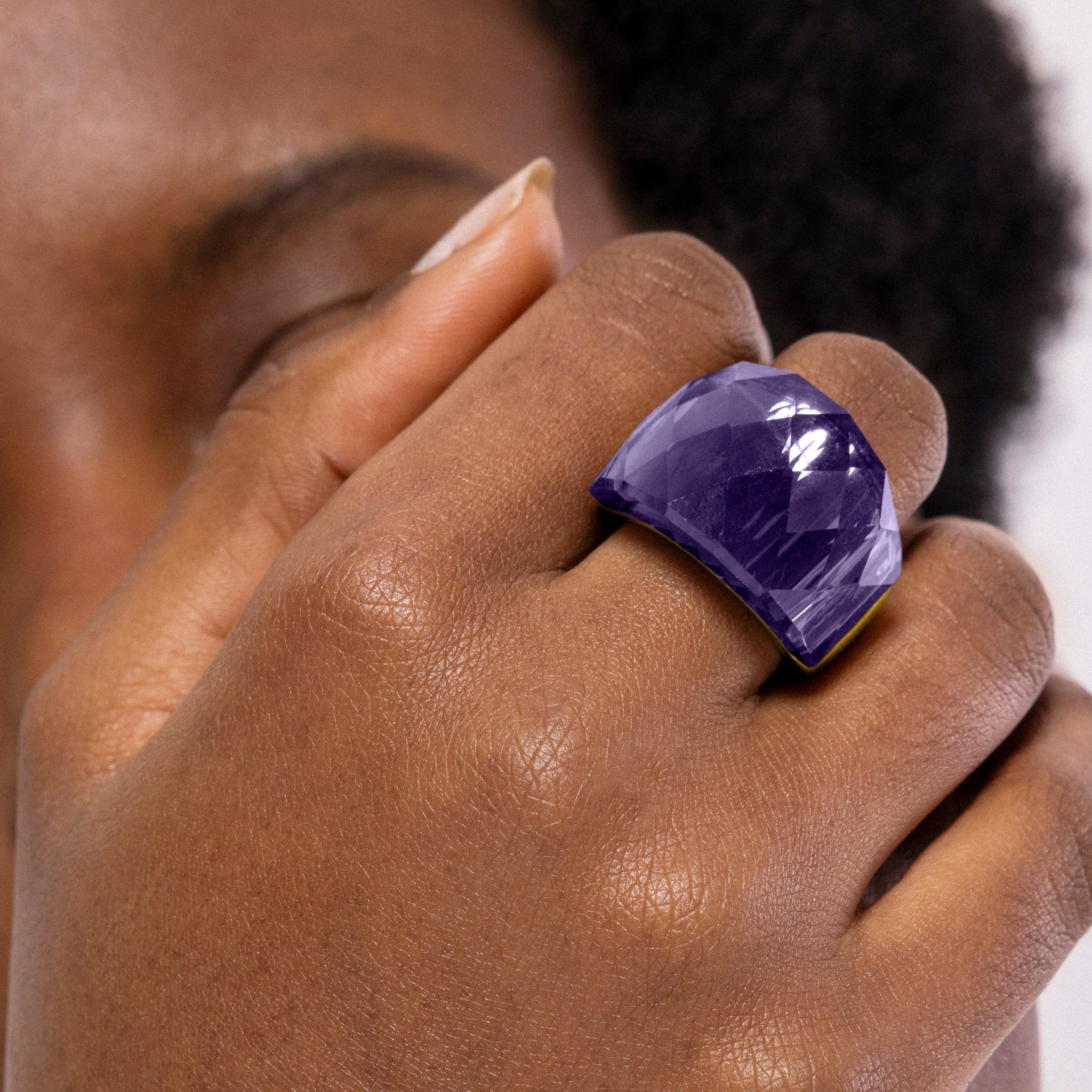 Anillo acabado en oro amarillo 18k - LUX BY LUX