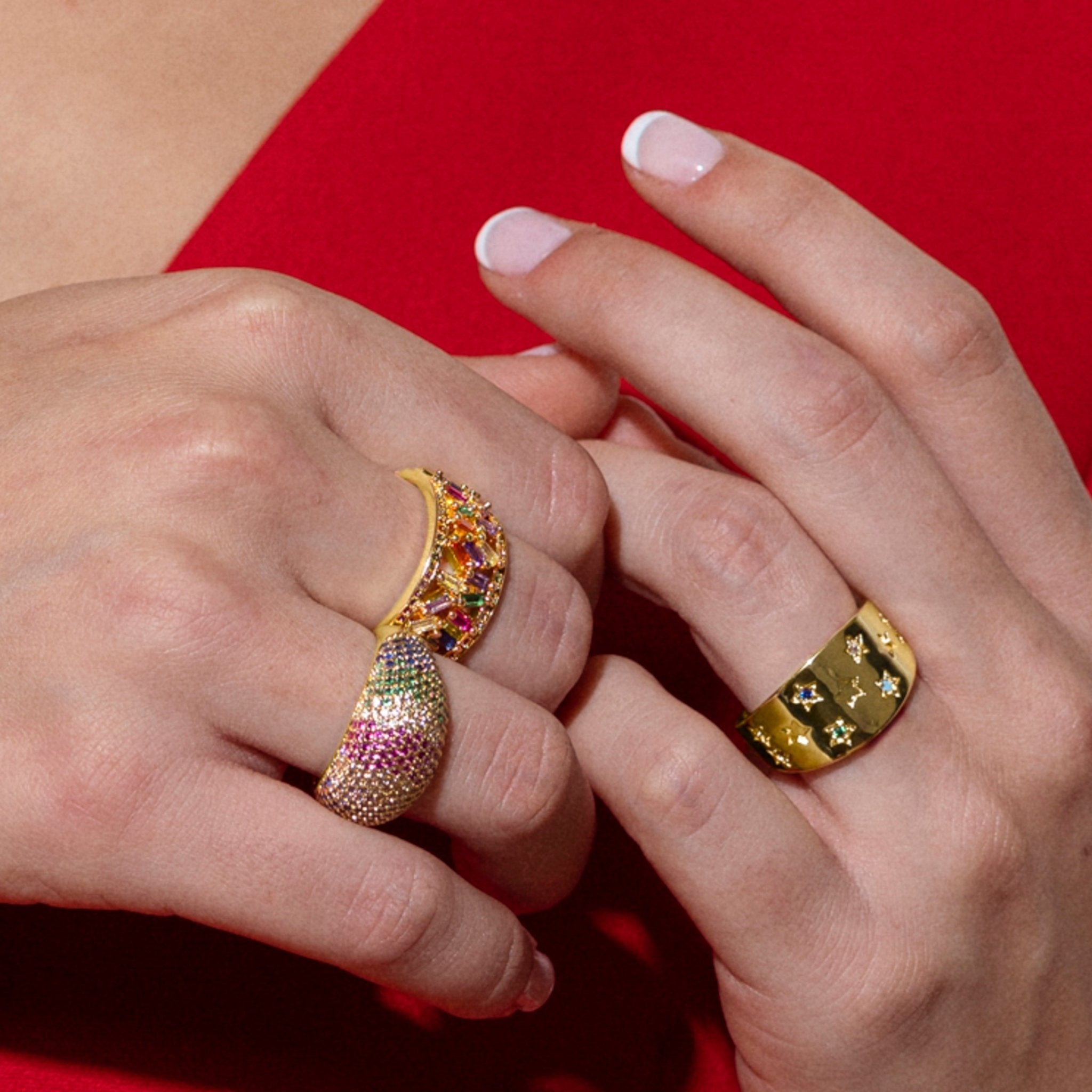 Anillo acabado en oro amarillo 18k - LUX BY LUX