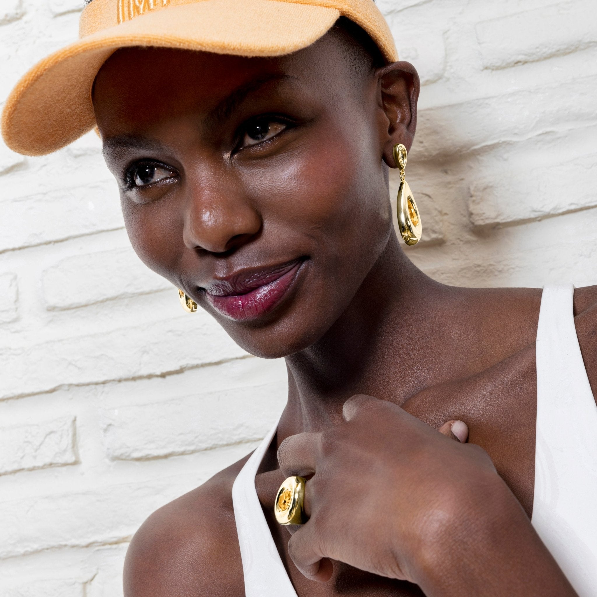 Anillo acabado en oro amarillo 18k - LUX BY LUX