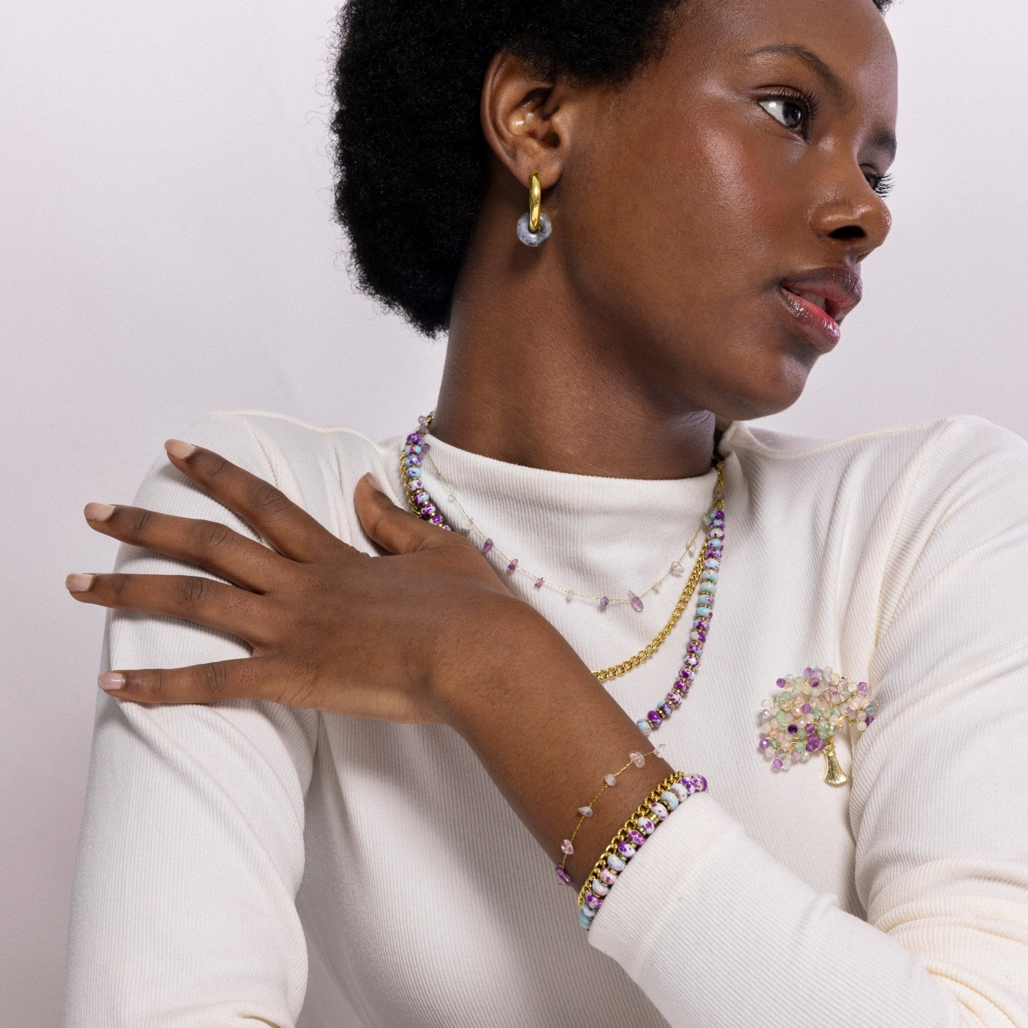 Broche acabado en oro amarillo 18K - LUX BY LUX