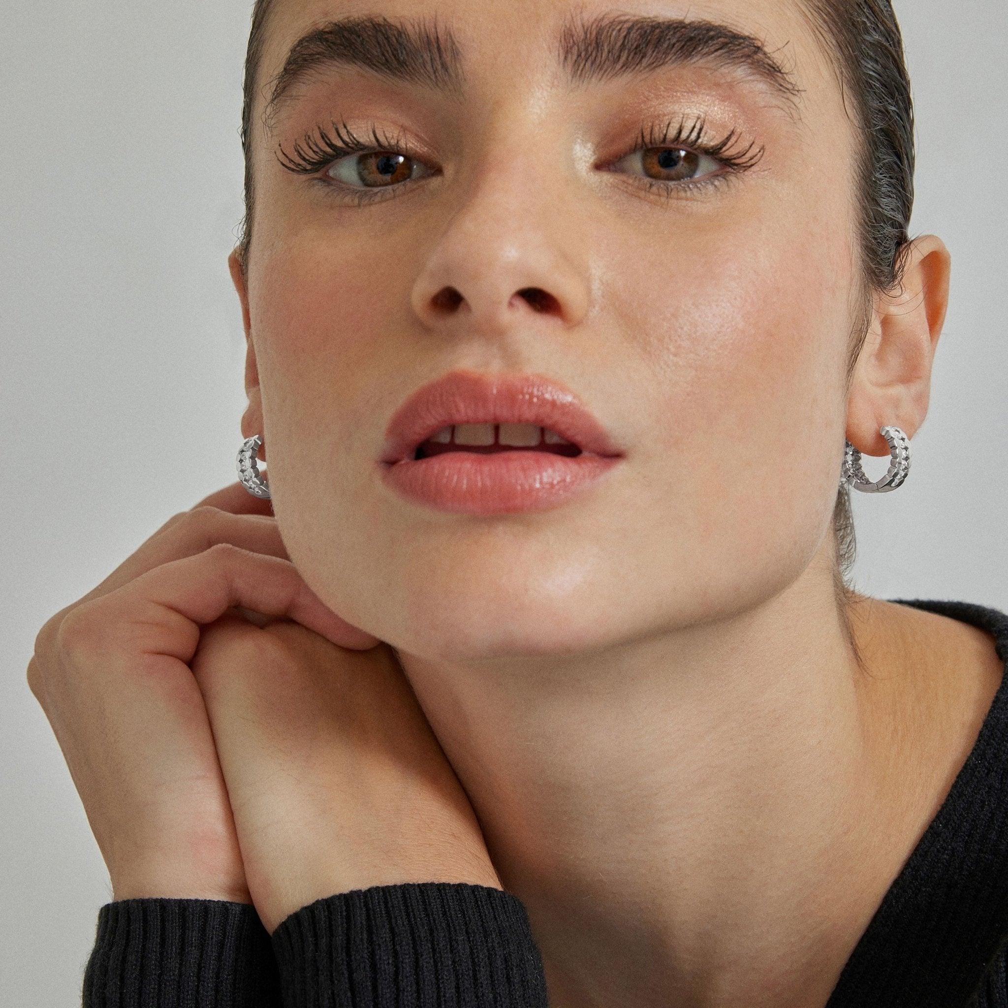 Boucles d'oreilles finition plaqué rhodium