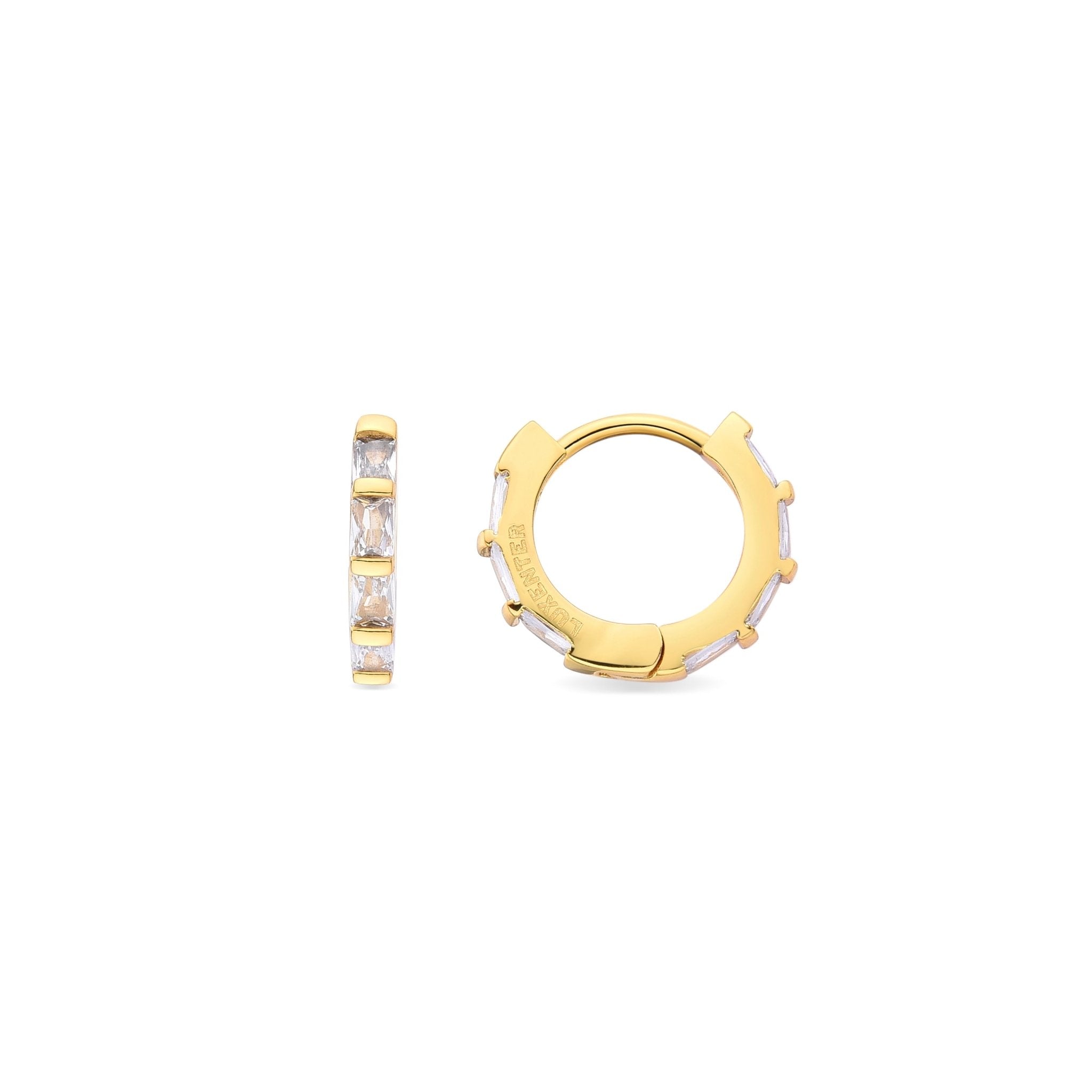 Earrings finished in 18 kt yellow gold