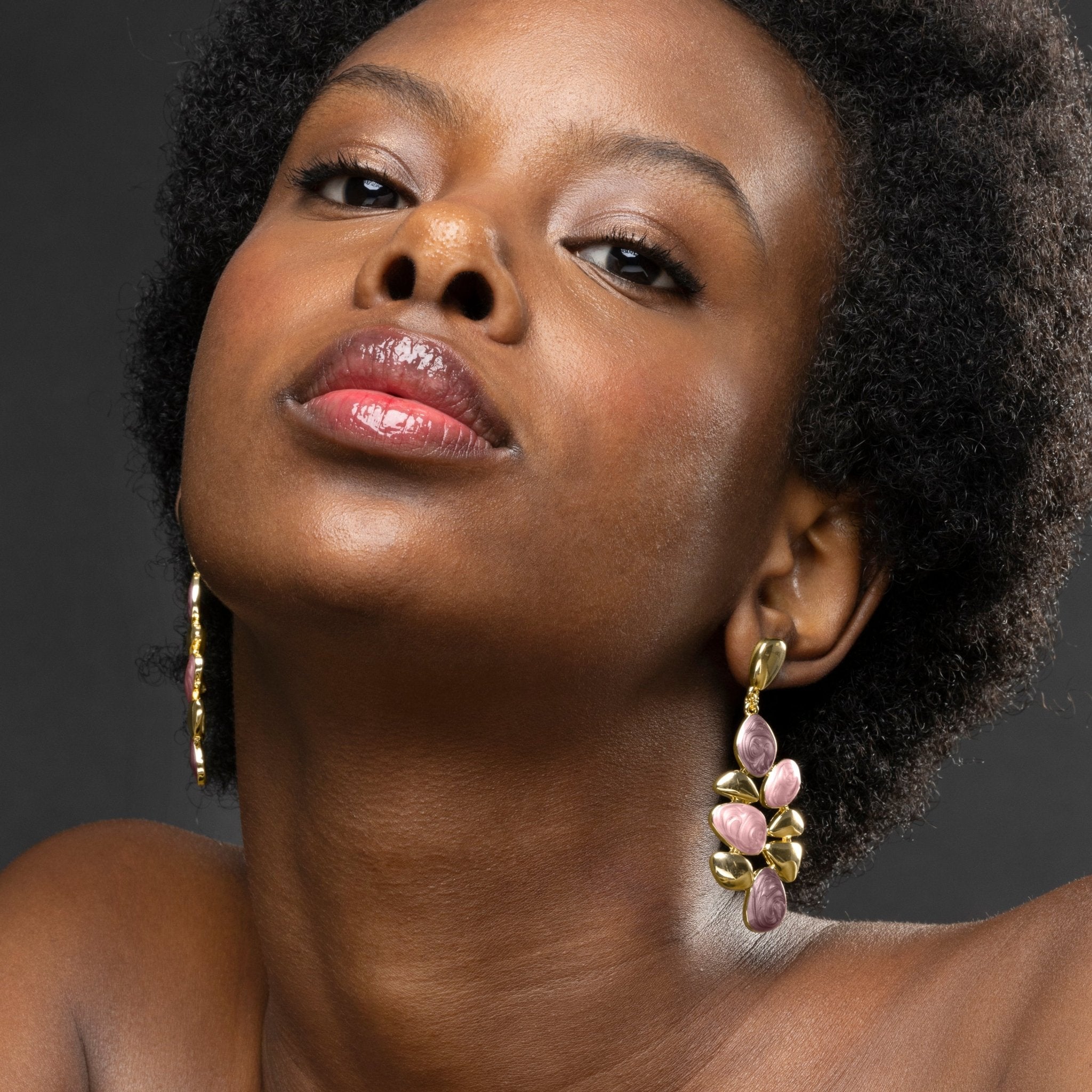 Pendientes acabado oro 18k - LUX BY LUX