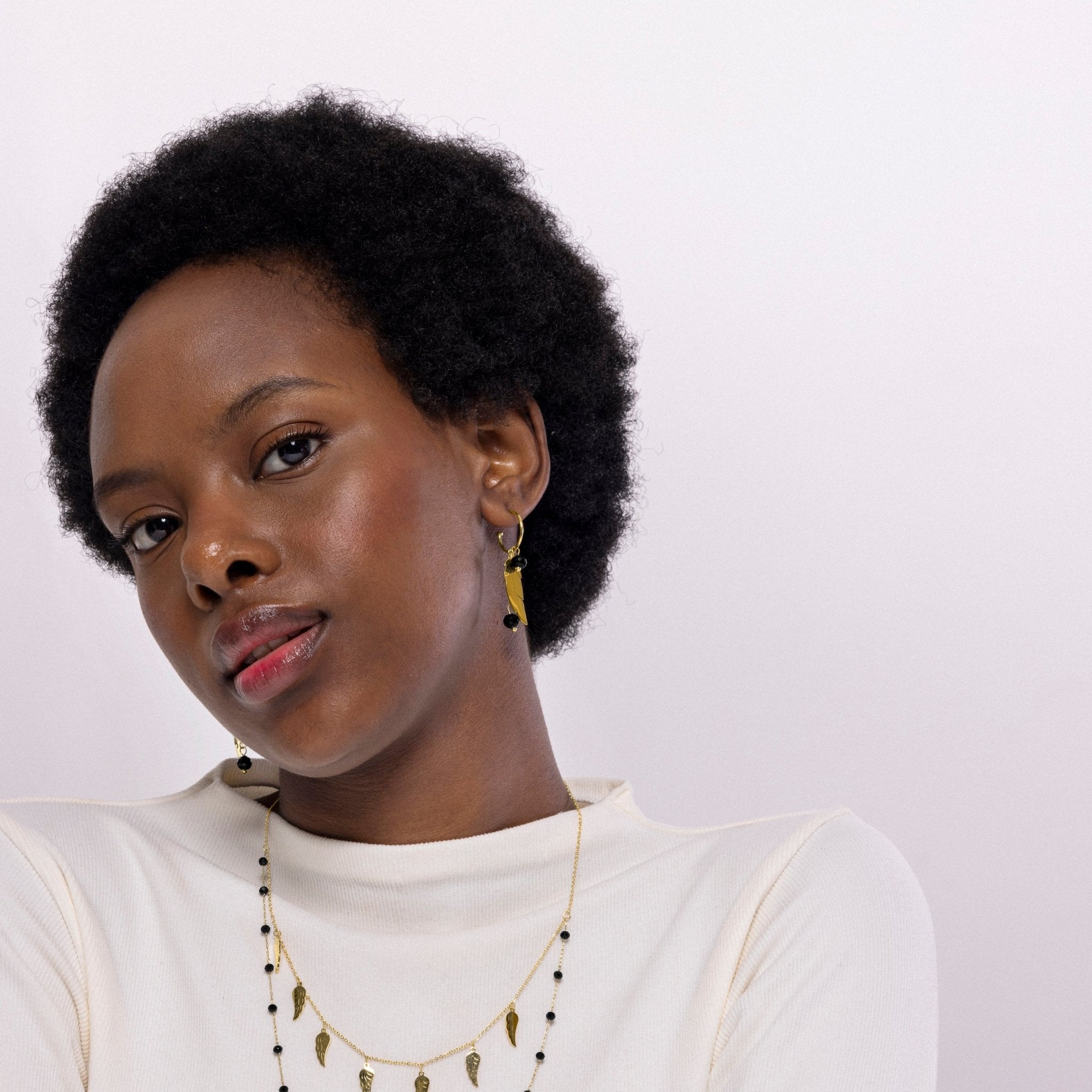 Pendientes acabados en oro amarillo 18k - LUX BY LUX