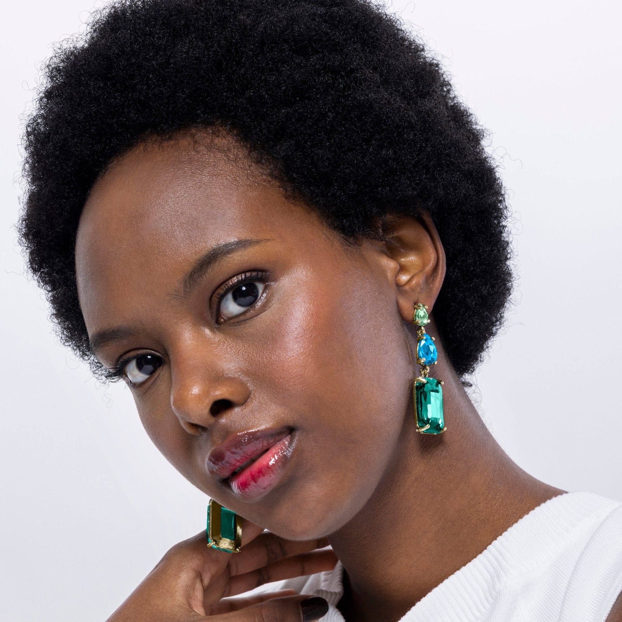 Pendientes acabados en oro amarillo 18k - LUX BY LUX