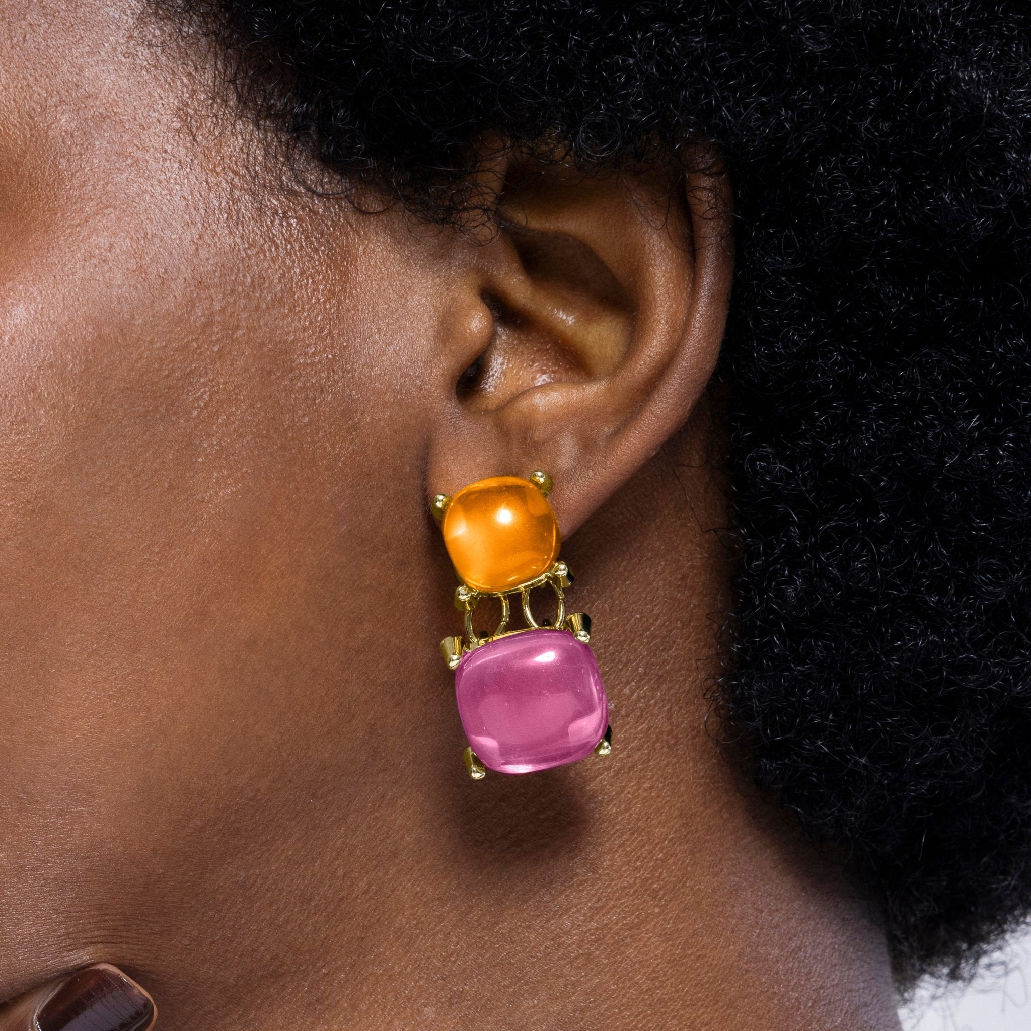 Pendientes acabados en oro amarillo 18k - LUX BY LUX