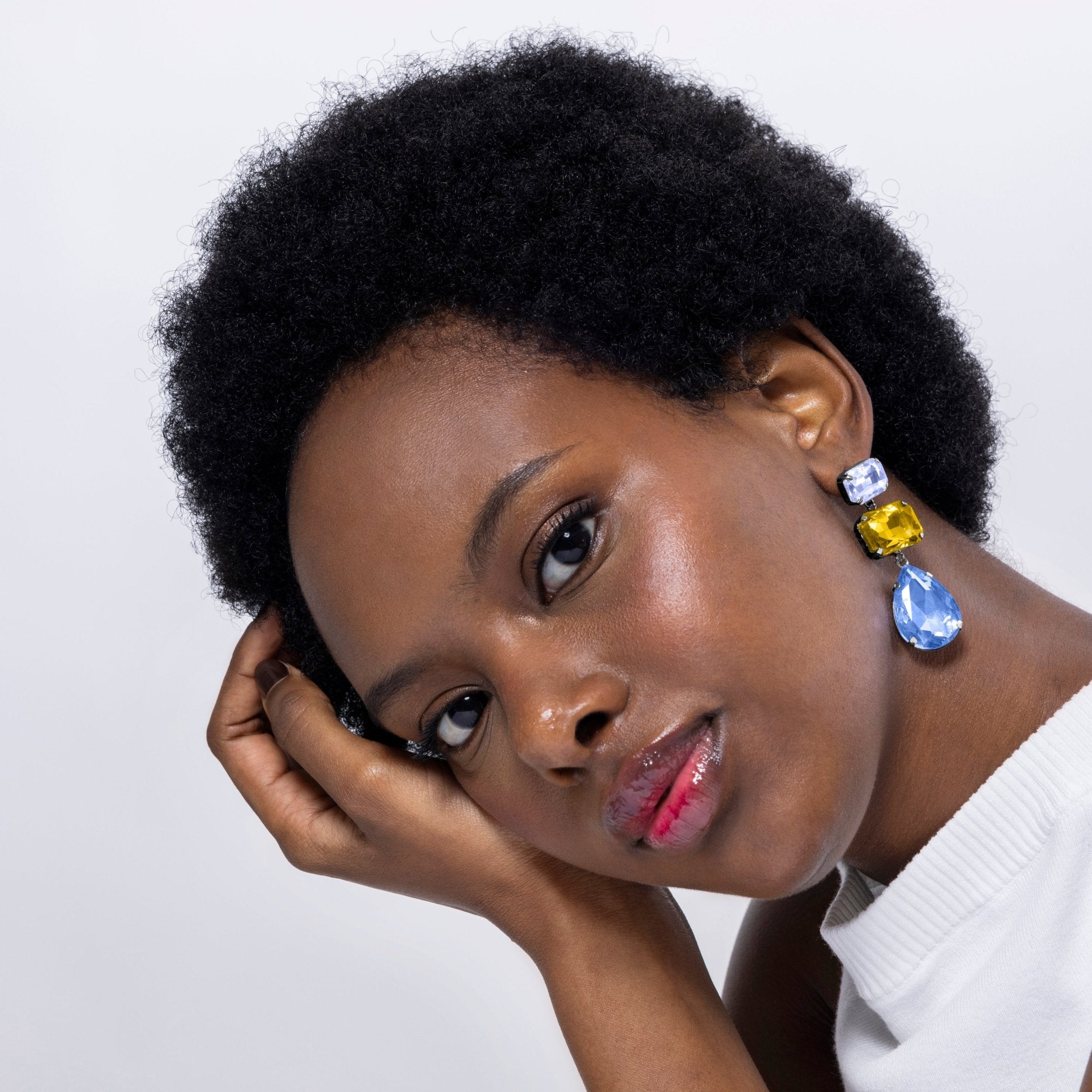 Pendientes acabados en oro amarillo 18k - LUX BY LUX