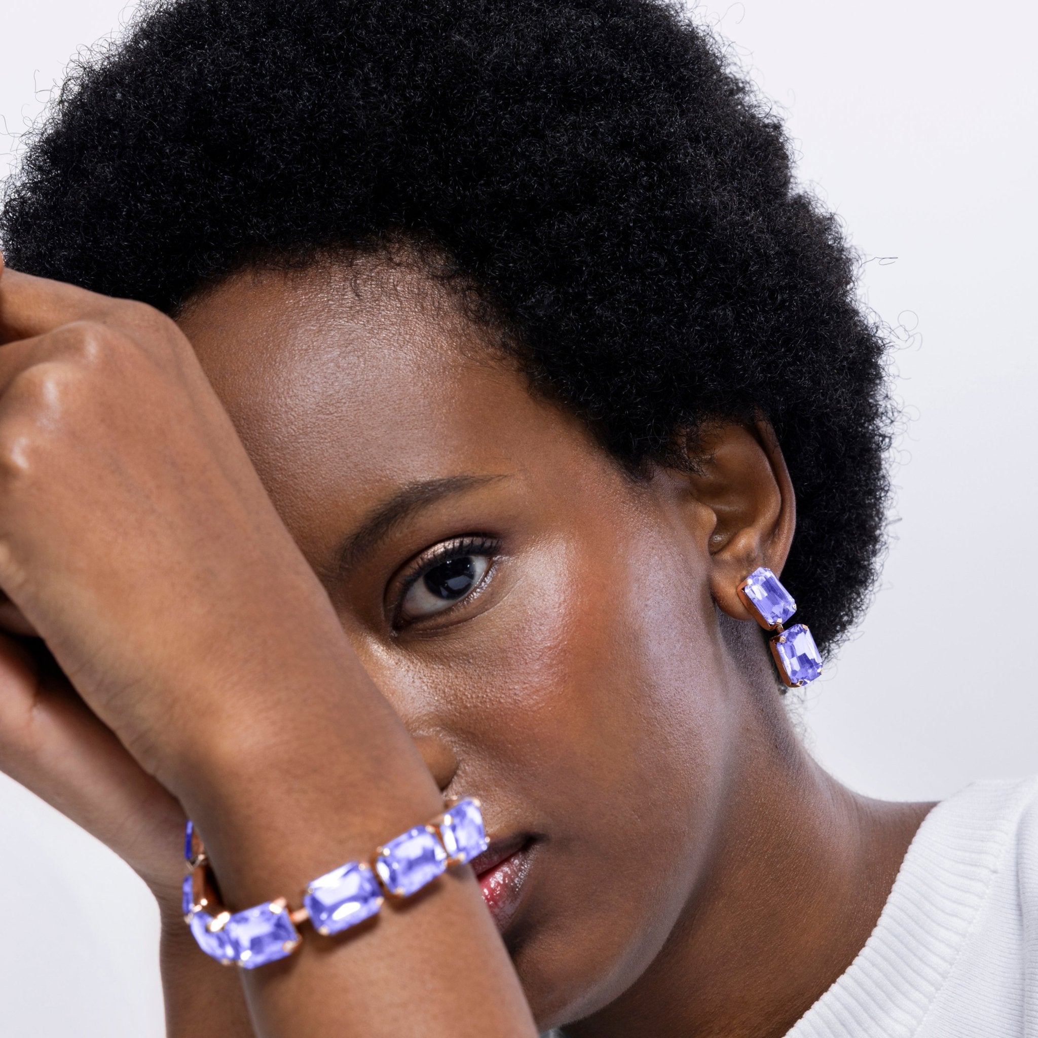 Pendientes acabados en oro amarillo 18k - LUX BY LUX