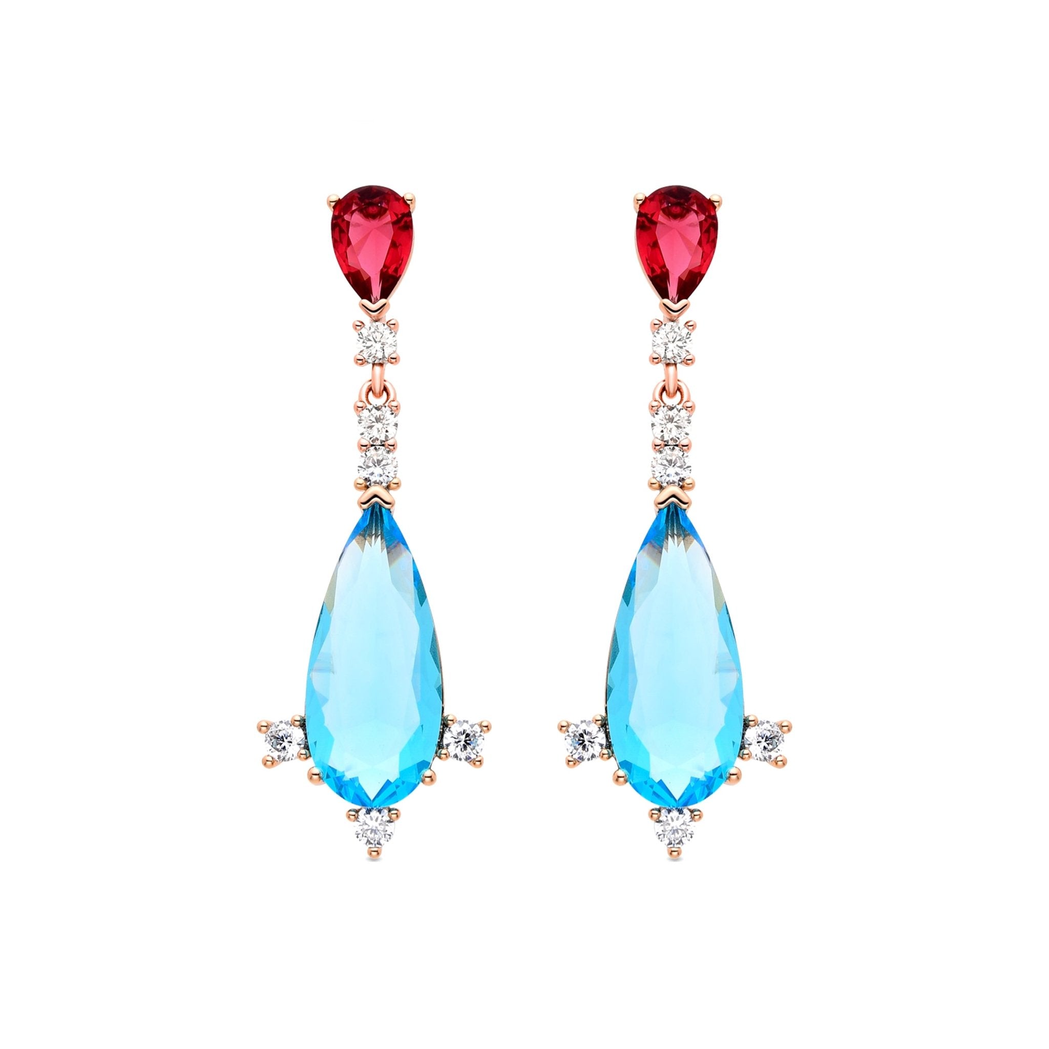 Earrings finished in 18K yellow gold