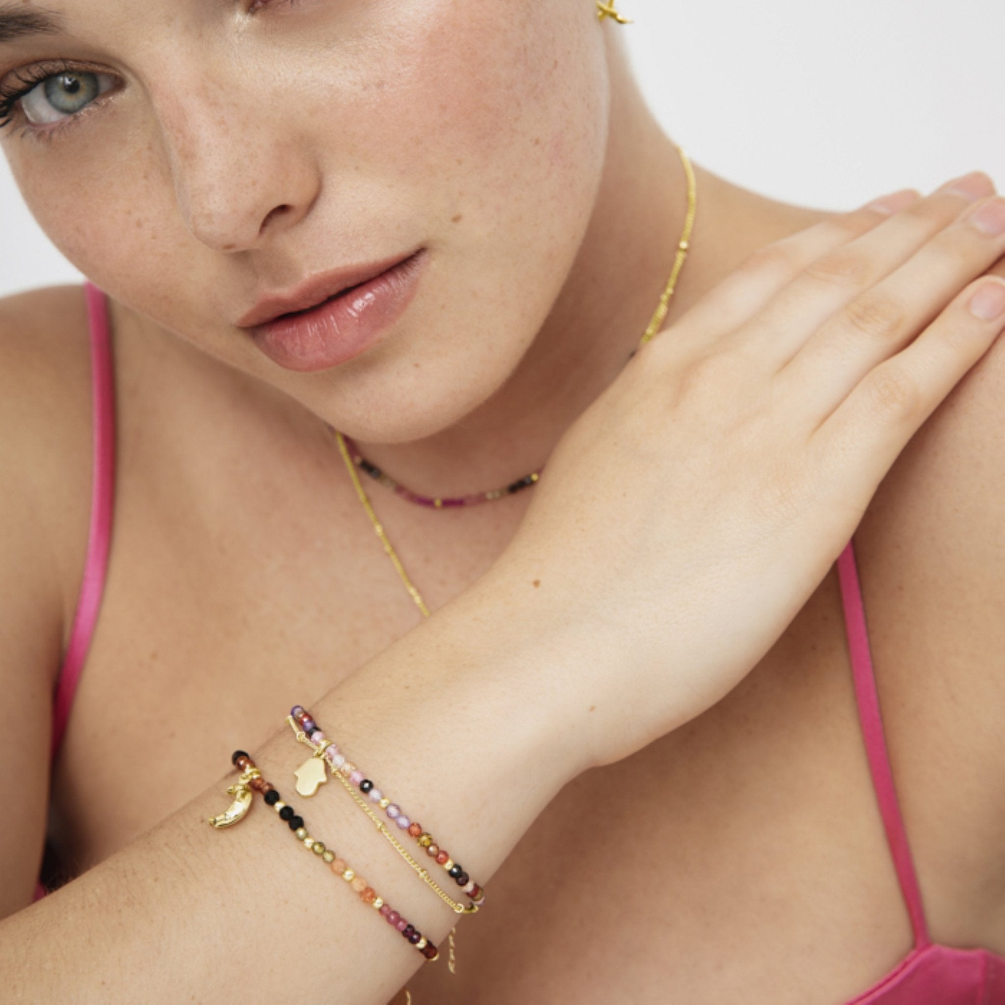 Bracelet finished in 18 Kts Yellow Gold