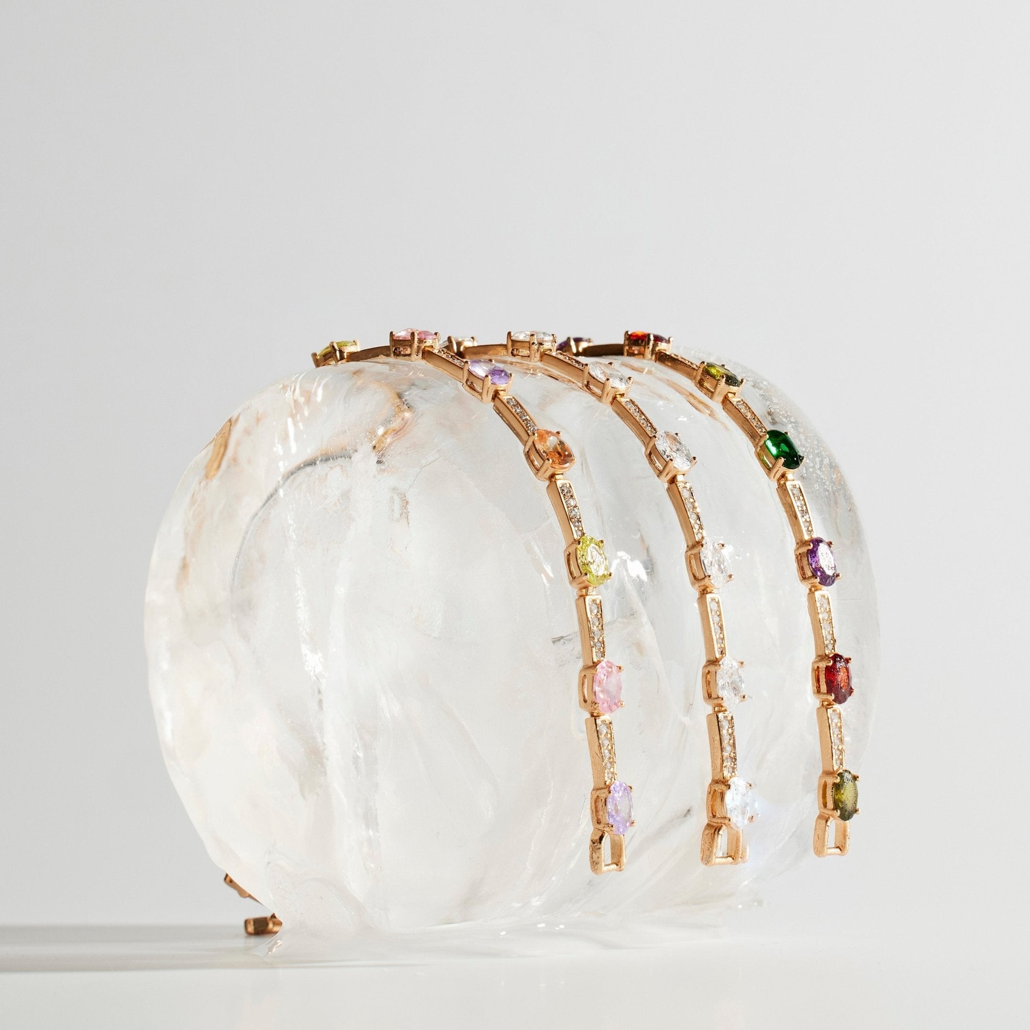 Pulsera Nyesia mit 18K Gelbgold-Finish