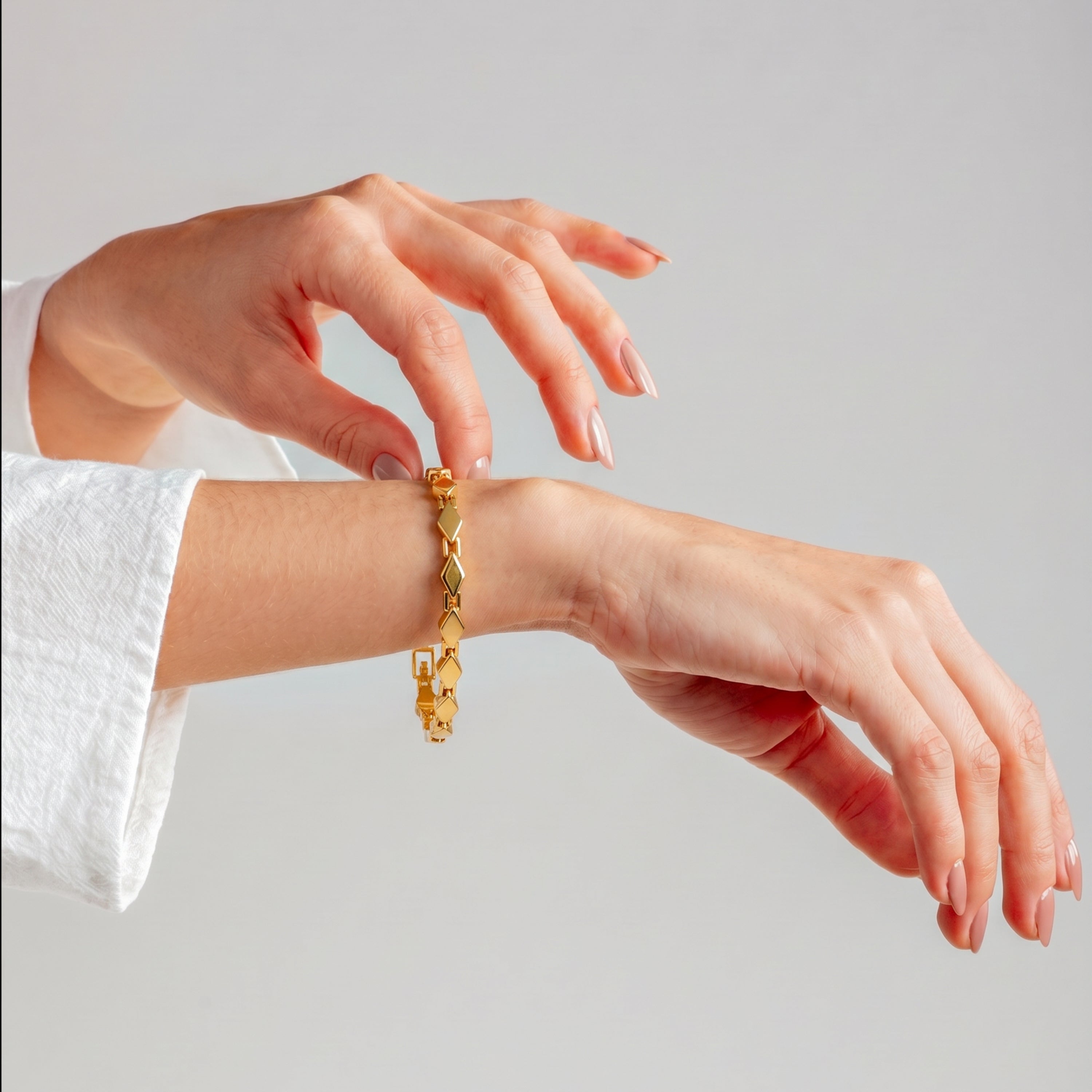 Pulsera acabado en oro amarillo de 18k - Mone