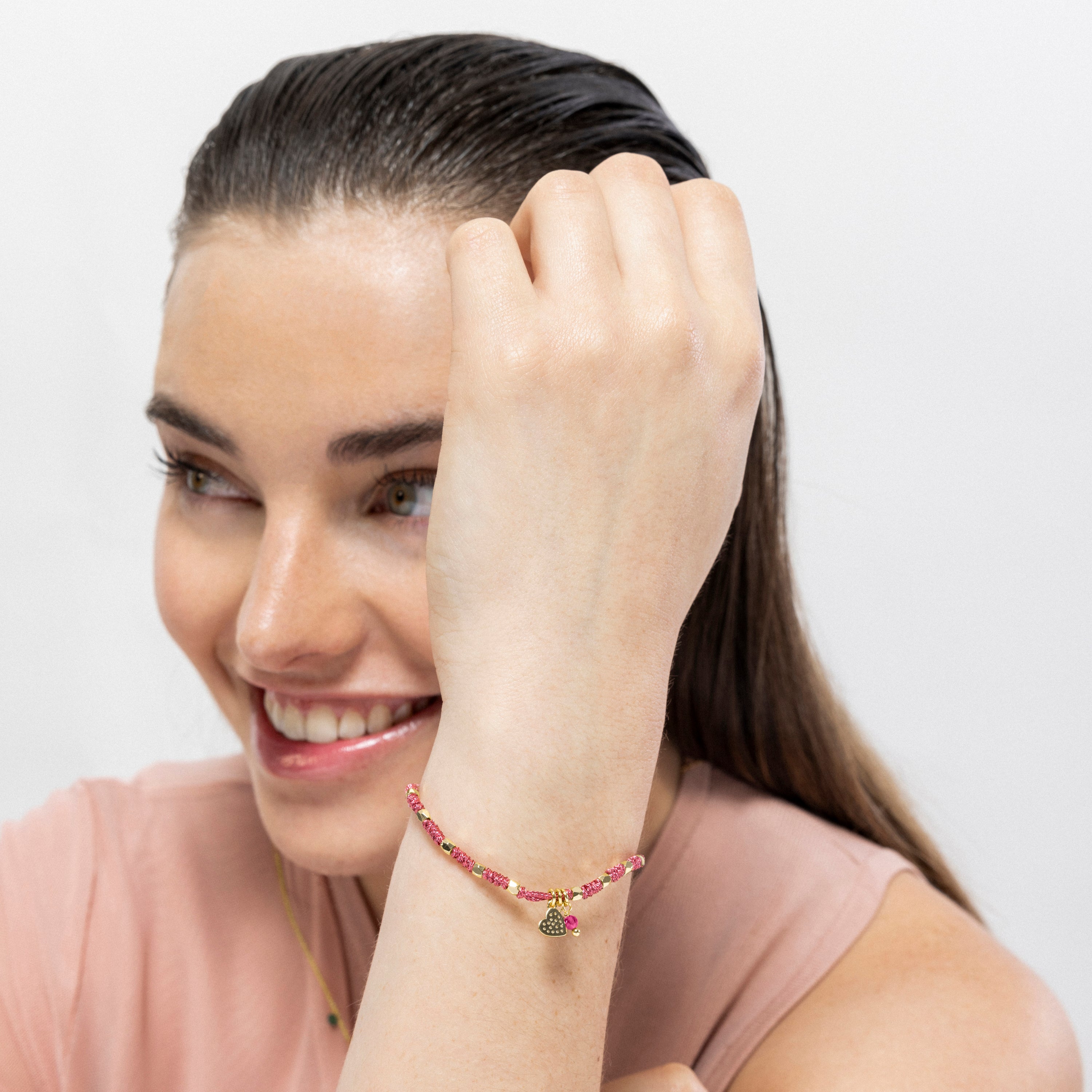 Pulsera de Aleación de Metal y Cristal Rosa acabado en oro amarillo de 18k - Corazón
