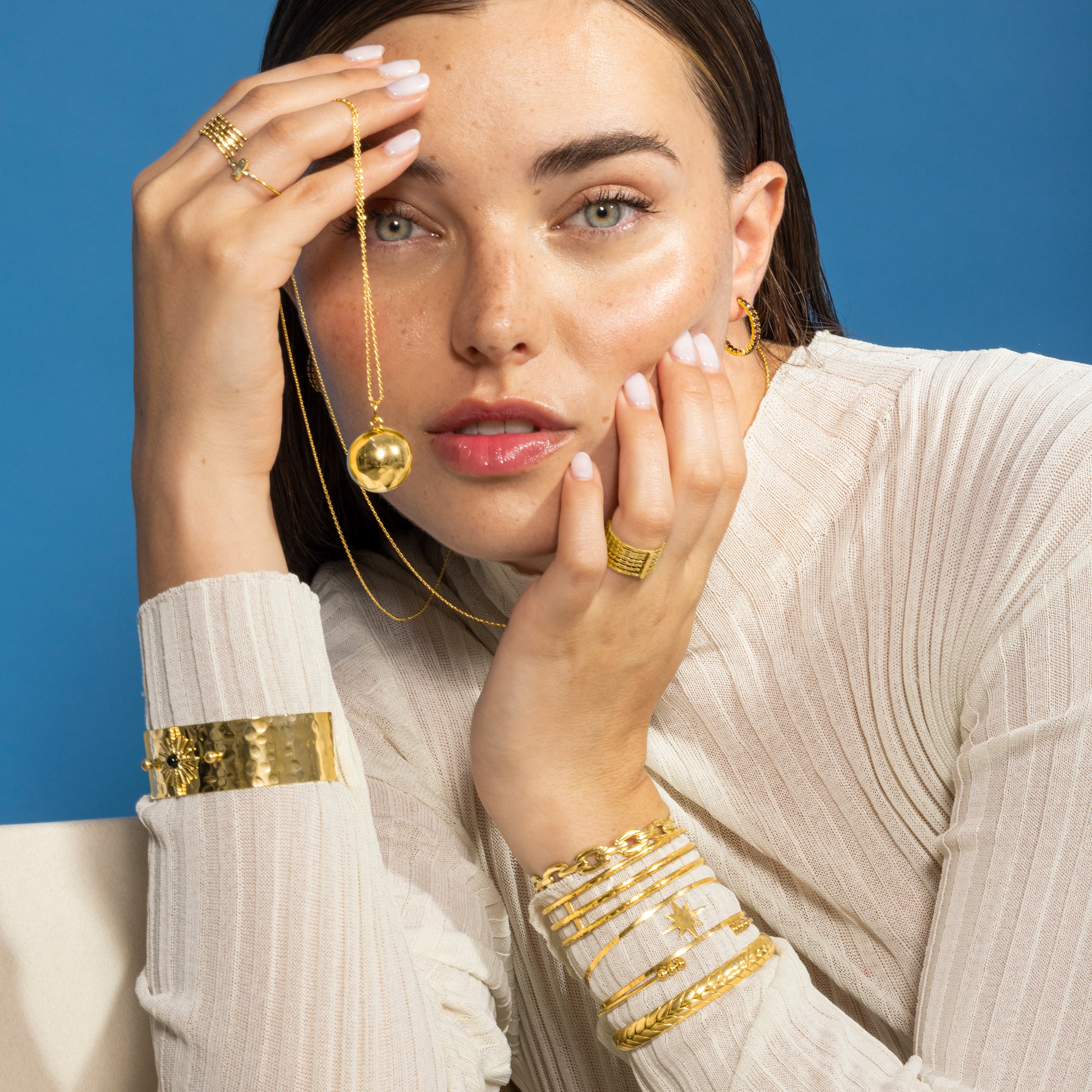 Pulsera acabada en oro amarillo de 18K - Nurou