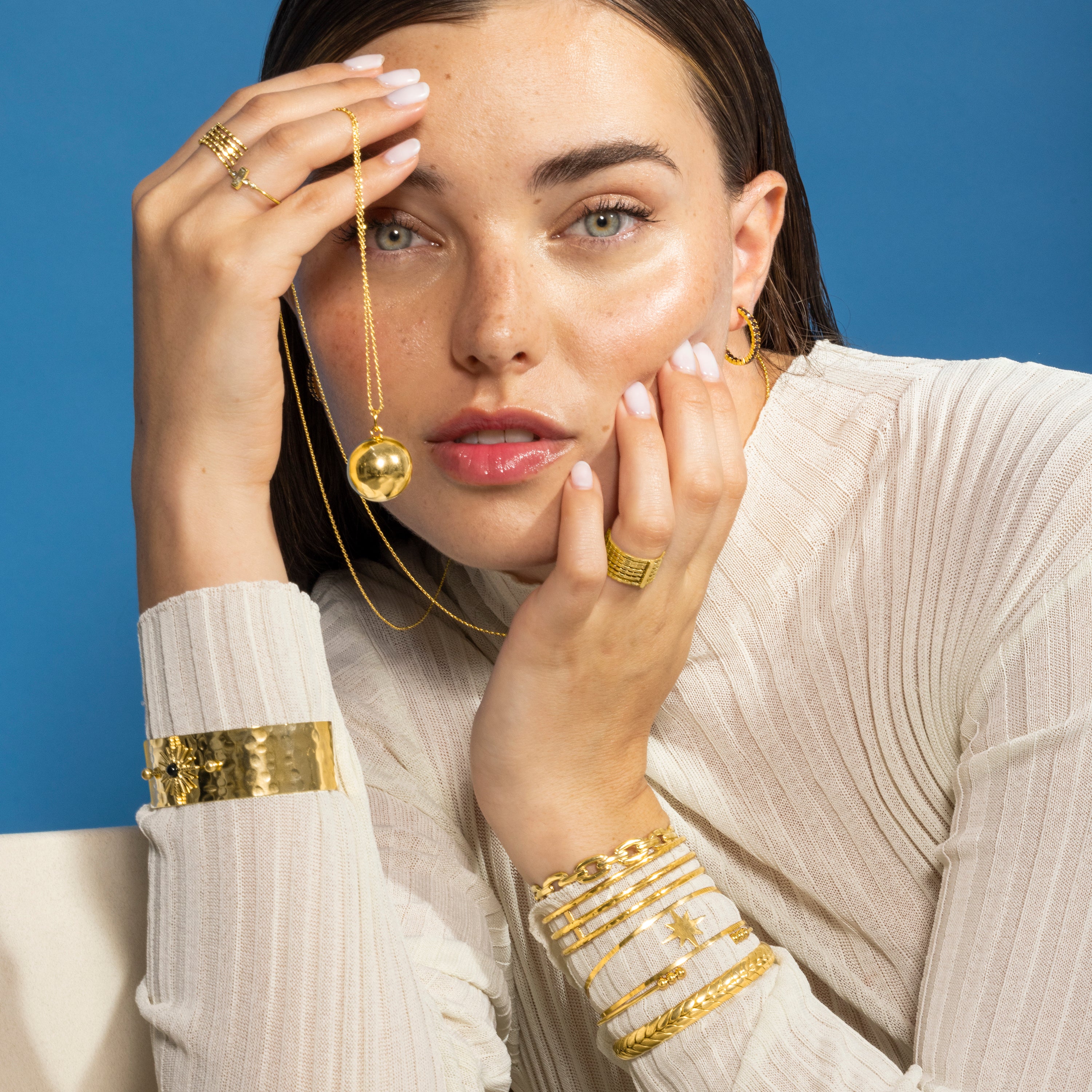 Pulsera acabada en oro amarillo de 18K - Beli