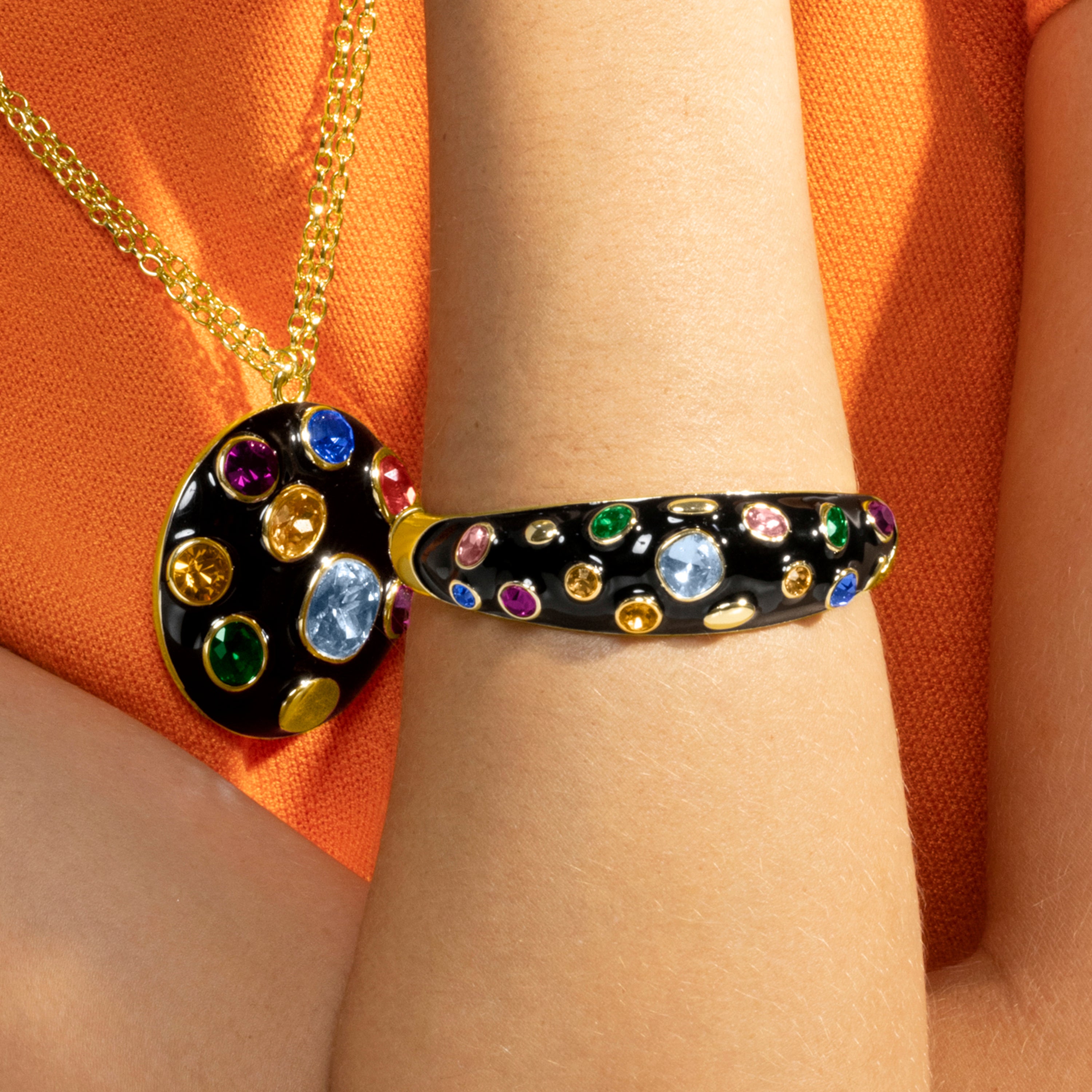 Bracelet with Black Lacquer 18k gold finish - Yever