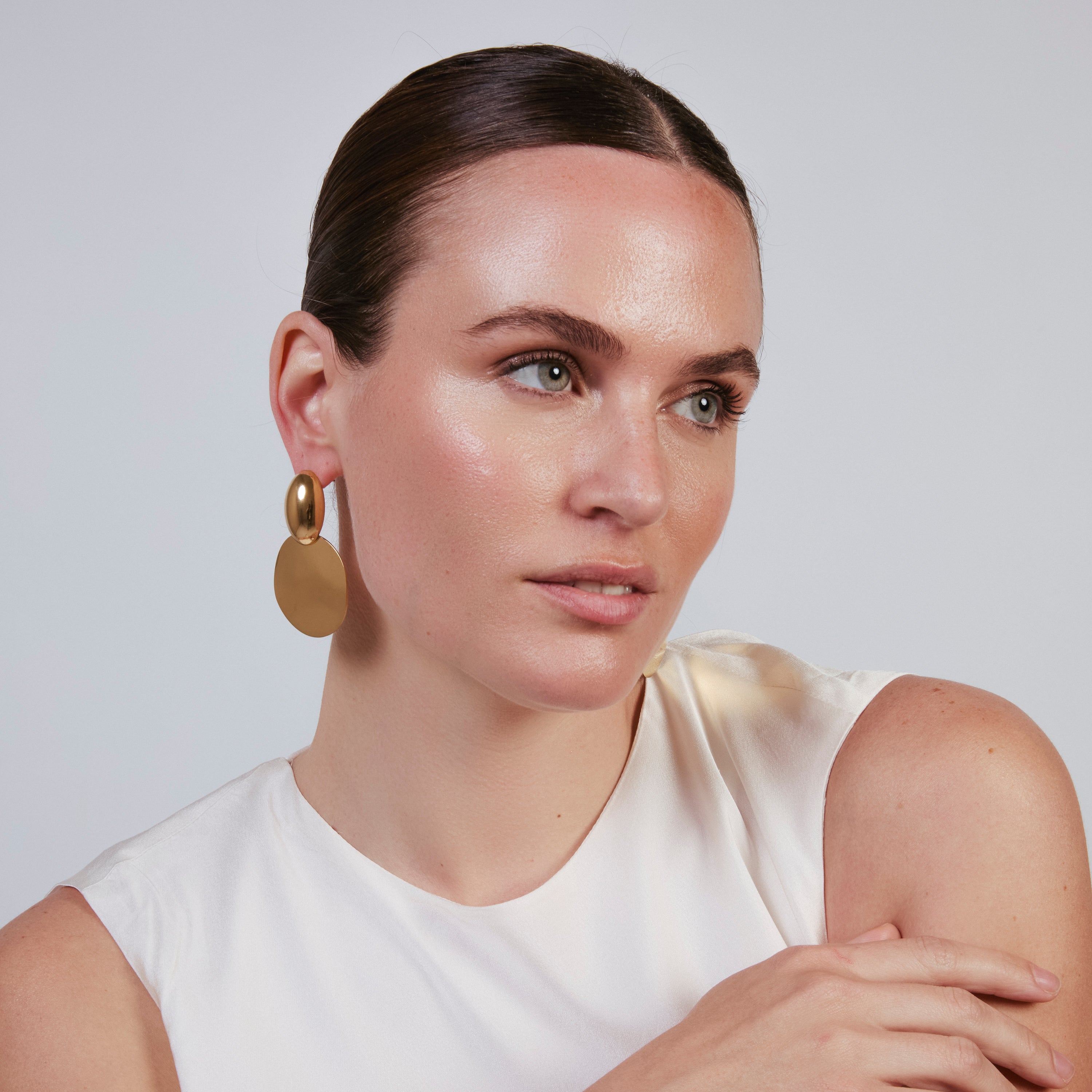 Pendientes acabado en oro amarillo de 18k - Viu