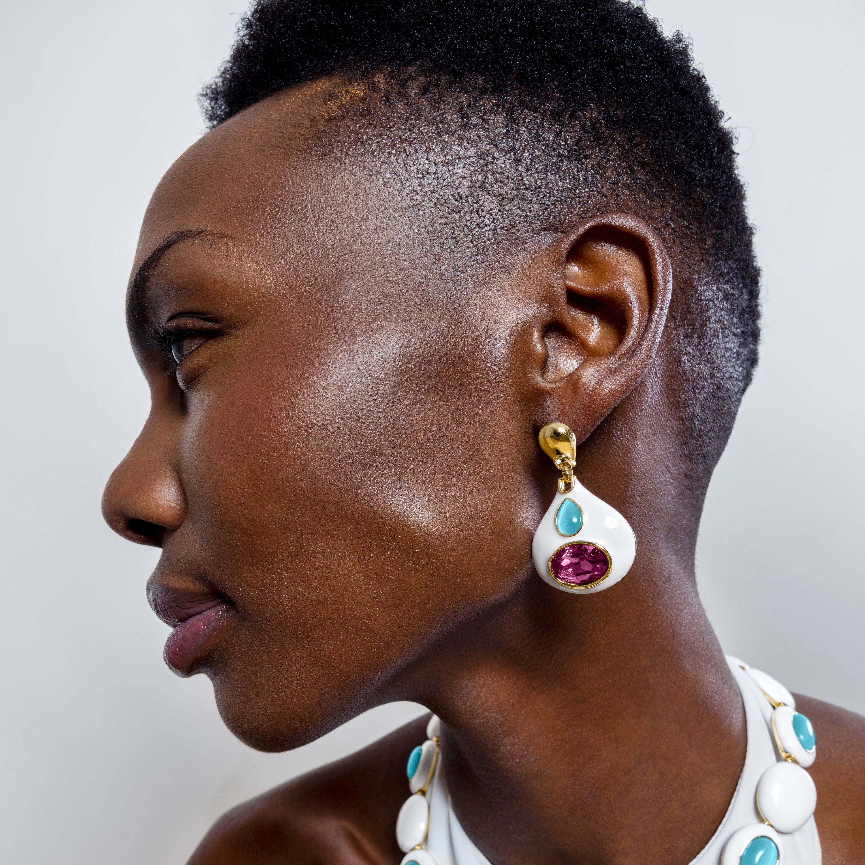 Pendientes acabados en oro amarillo de 18k - Notha