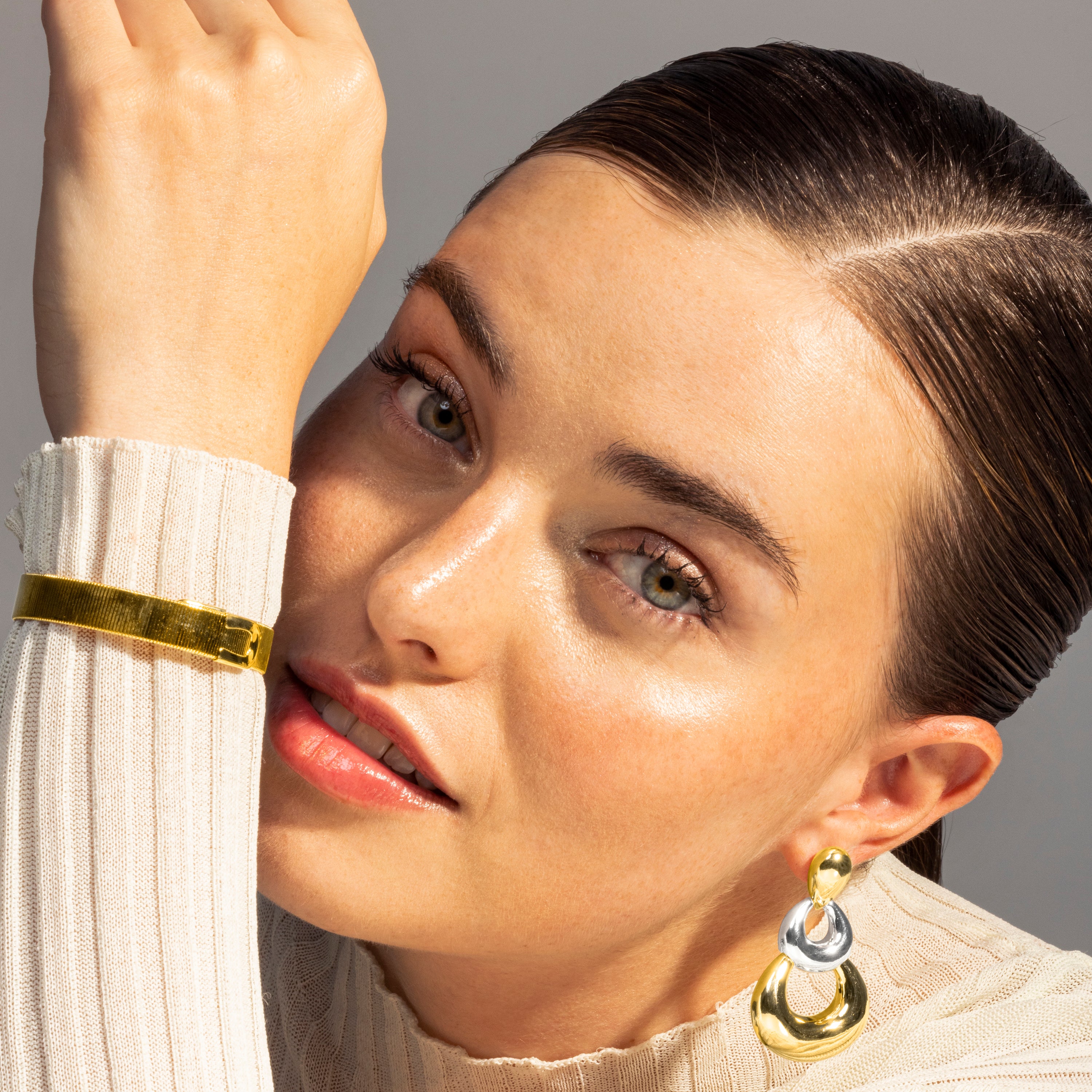 Pendientes acabado en oro amarillo de 18k - Aured