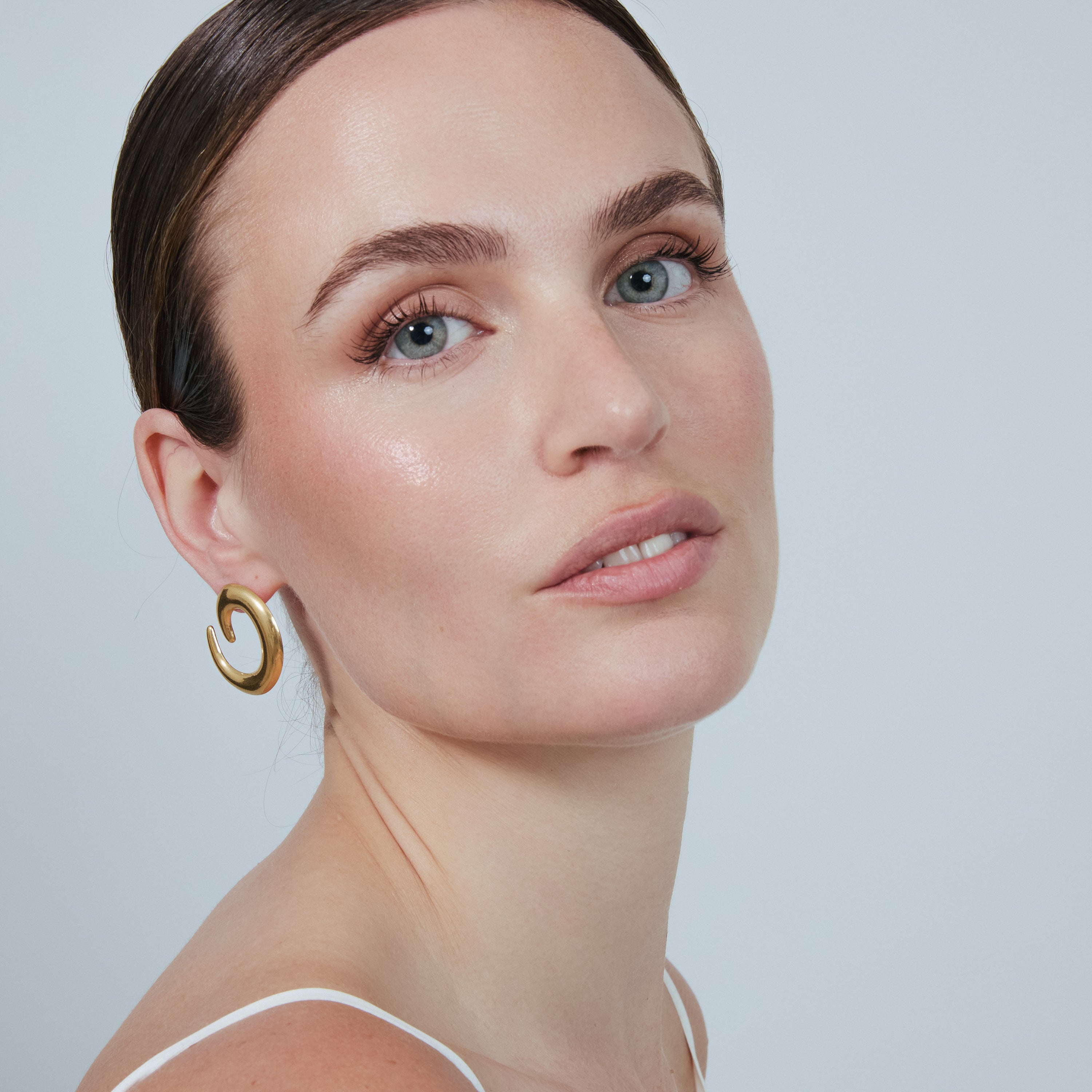 Pendientes acabado en oro amarillo de 18k - Lesma
