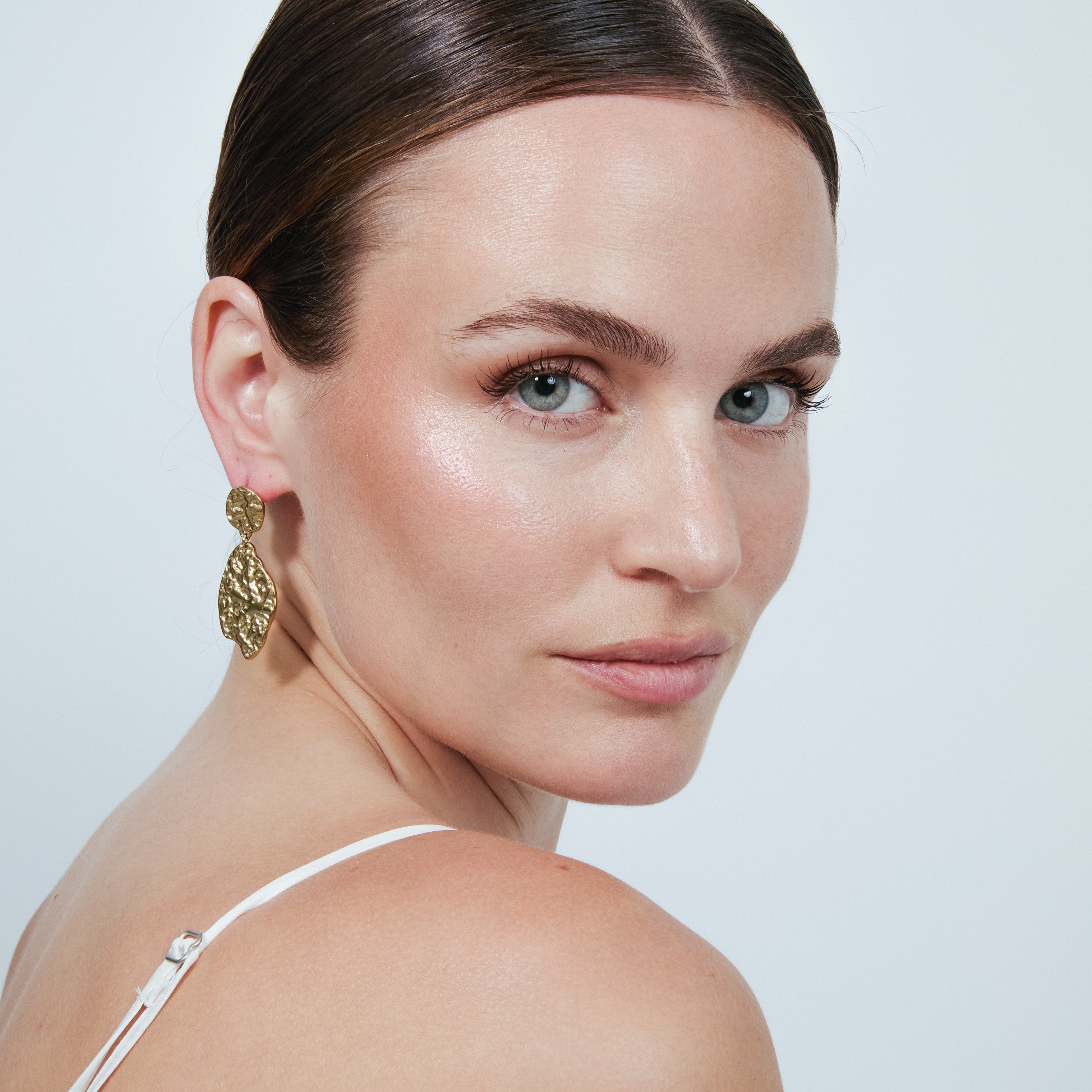 Pendientes acabado en oro amarillo de 18k - Viusma