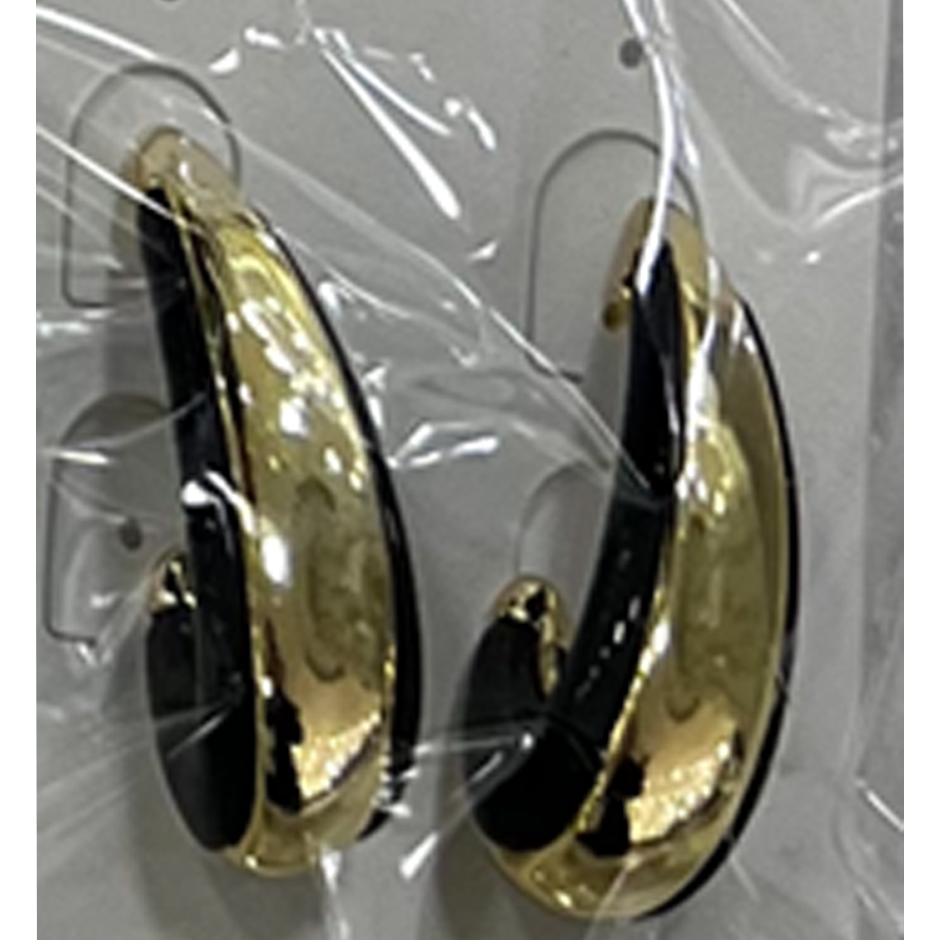 Pendientes de Aleación de Metal y Resina Negra acabado en oro amarillo de 18k - Nurba