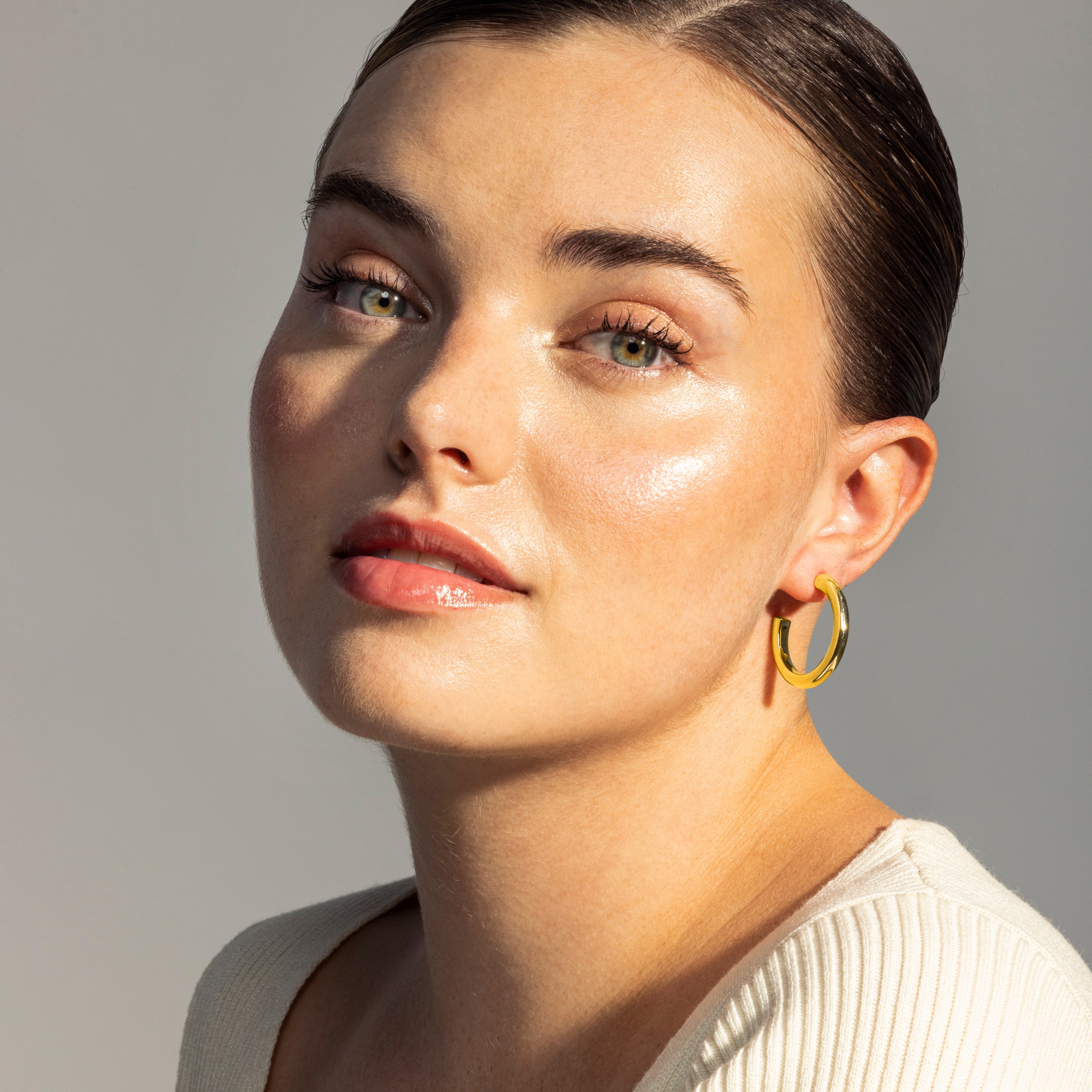 Pendientes de 29mm de diámetro acabado oro amarillo de 18K - Dancir