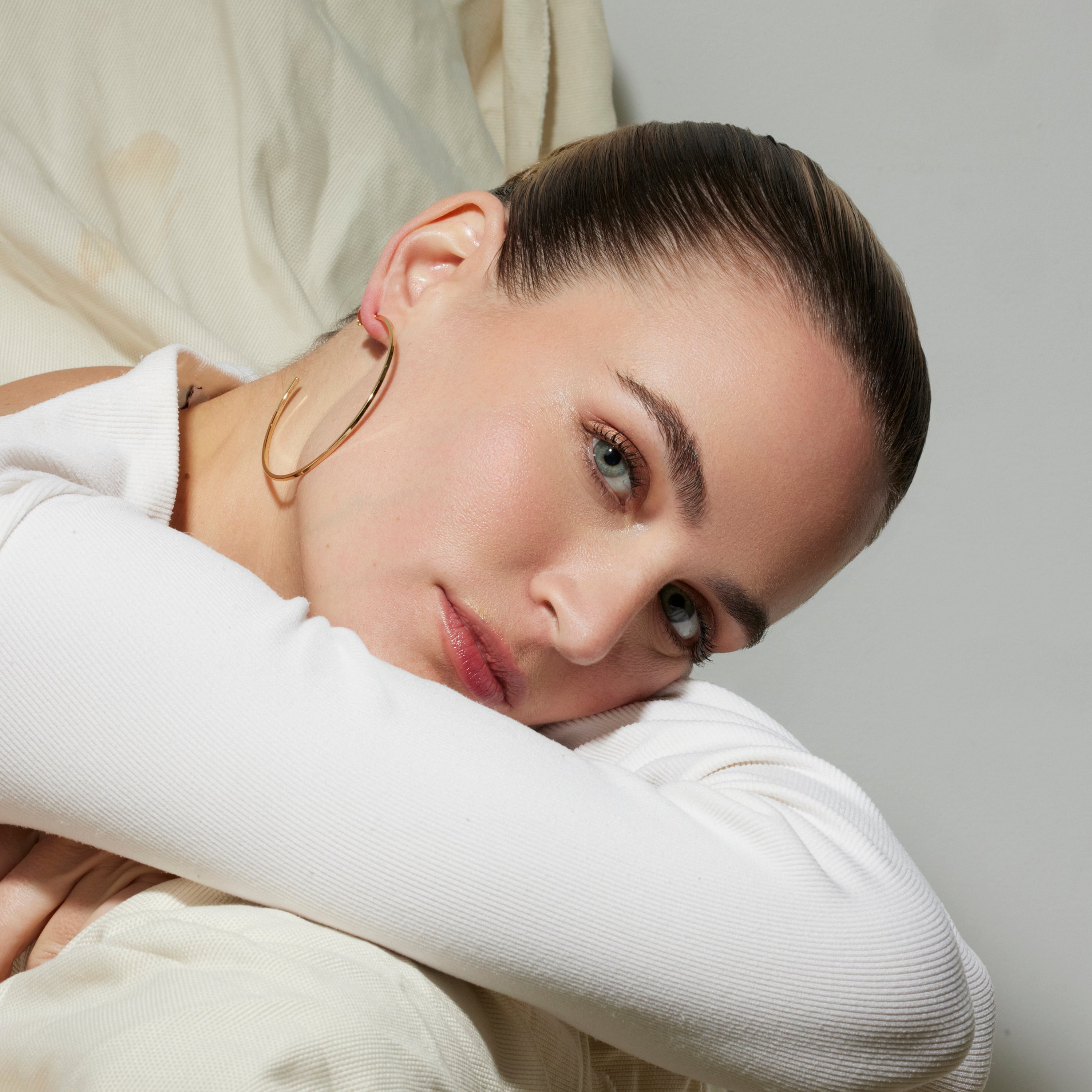 Pendientes de 36mm de diámetro acabado oro amarillo de 18K - Erkang