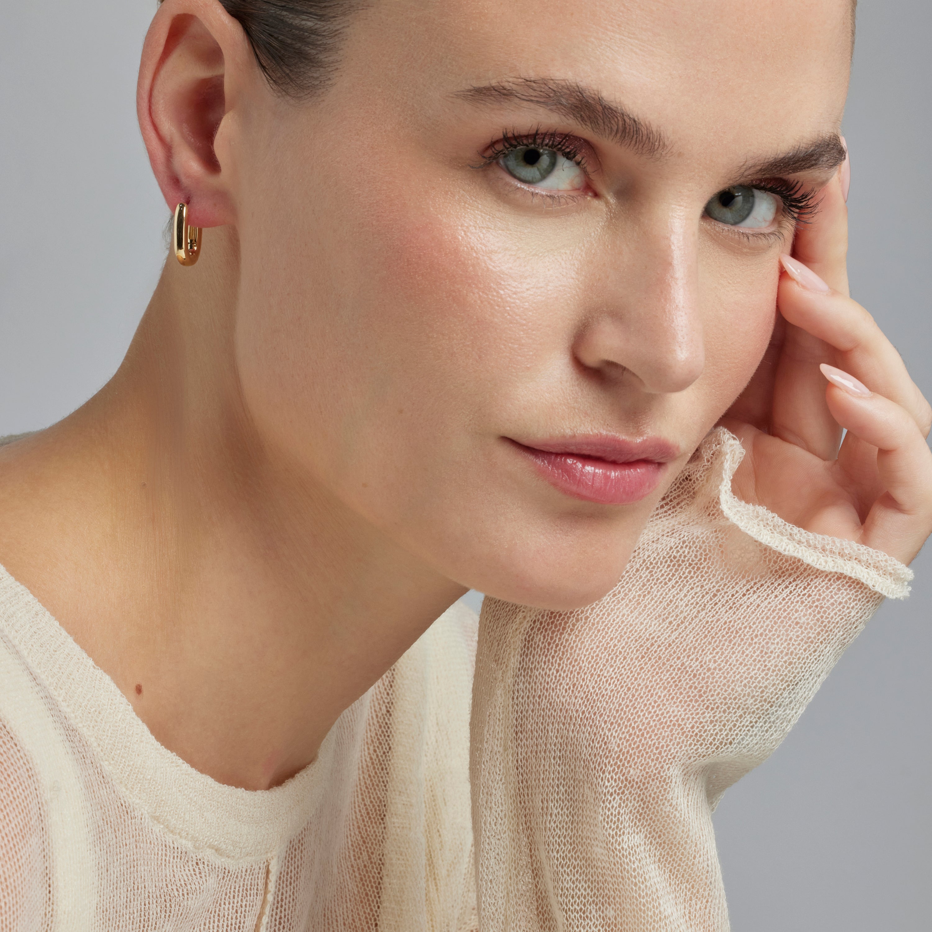 Pendientes acabados en oro amarillo de 18k - Tankon