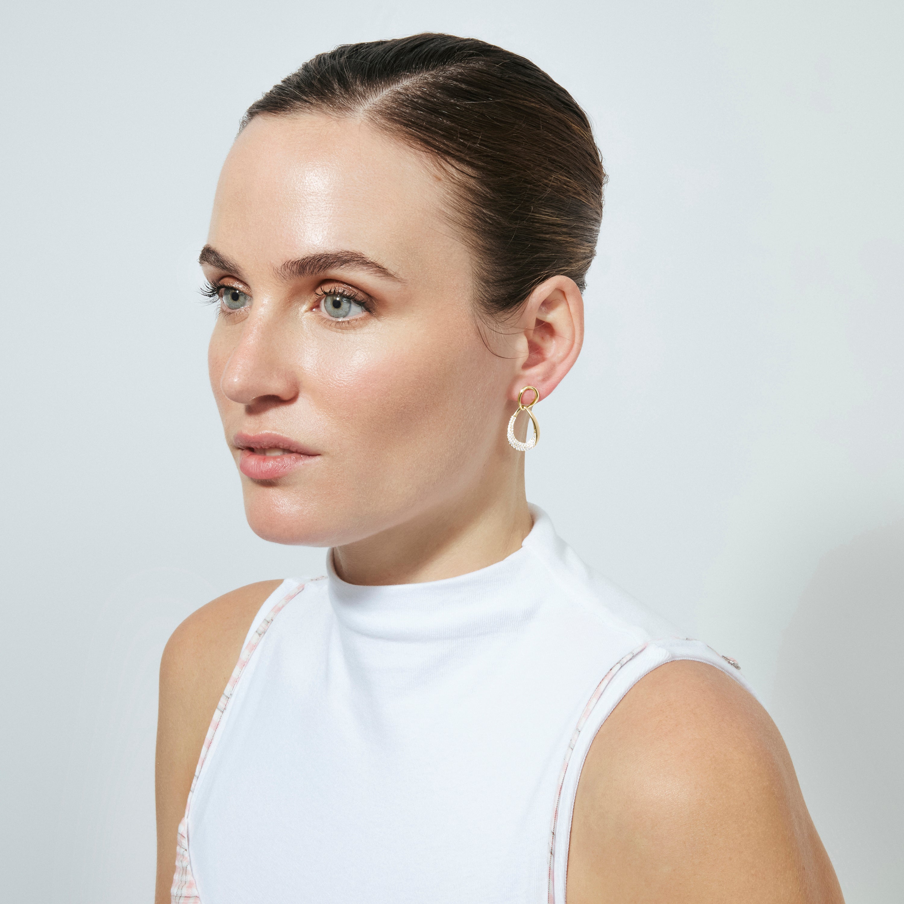 Pendientes de Circonita Brillante acabado en oro amarillo de 18k - Syroth