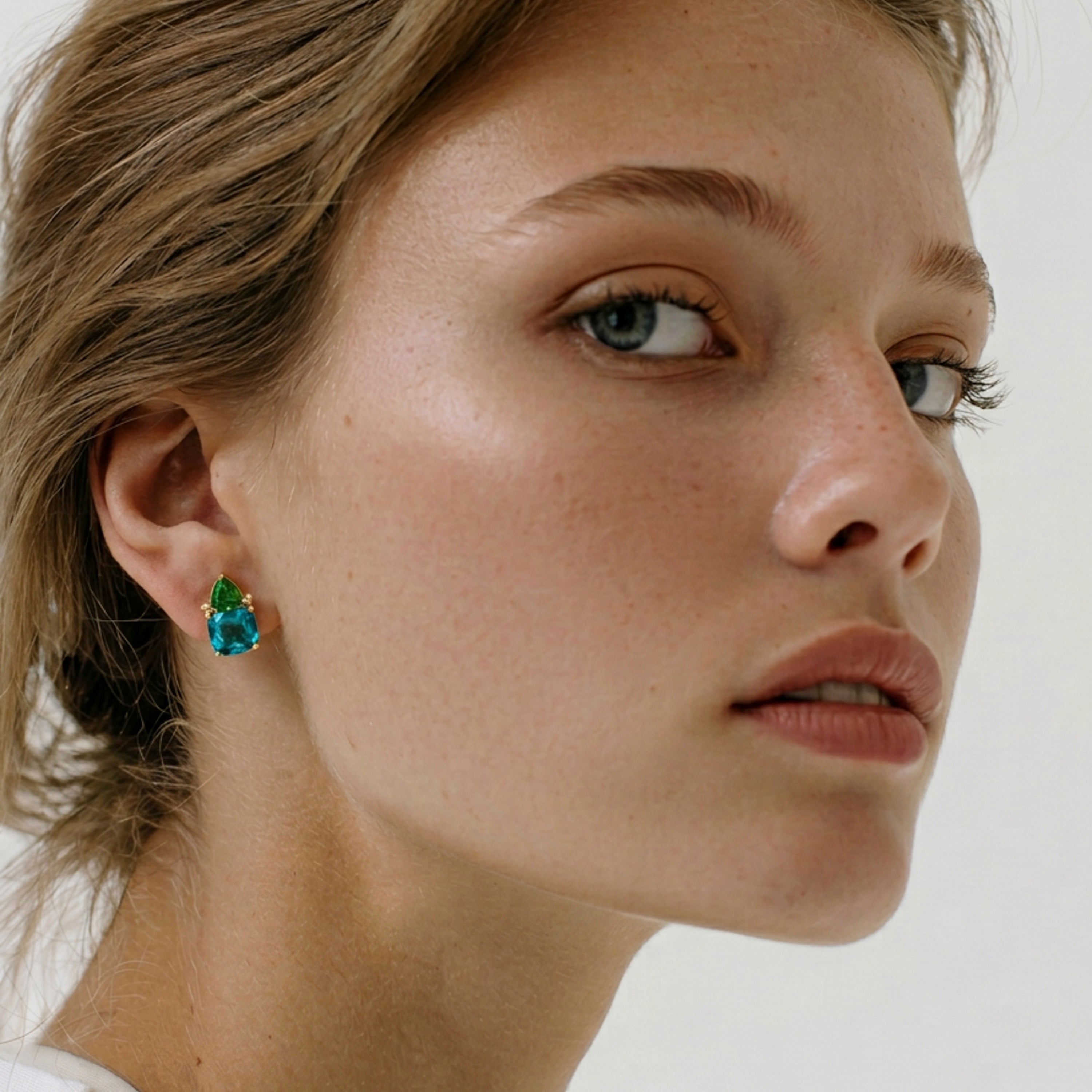 Pendientes de Cristal Rosa acabado en oro amarillo de 18k - Ilkan