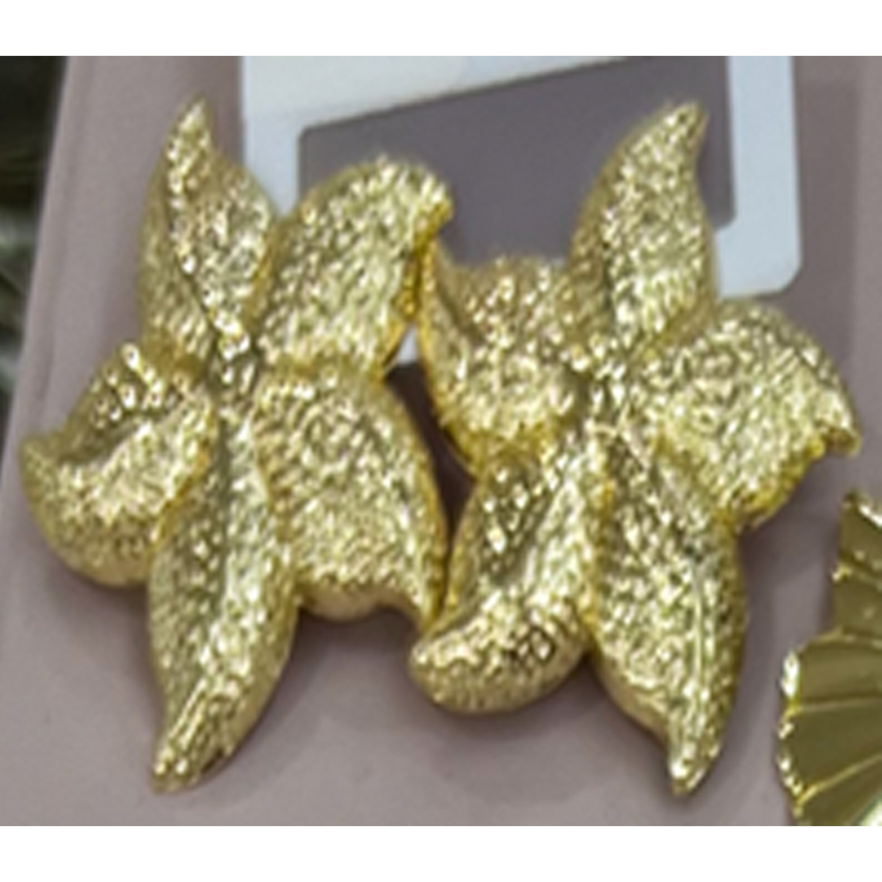 Pendientes acabado en oro amarillo de 18k - She
