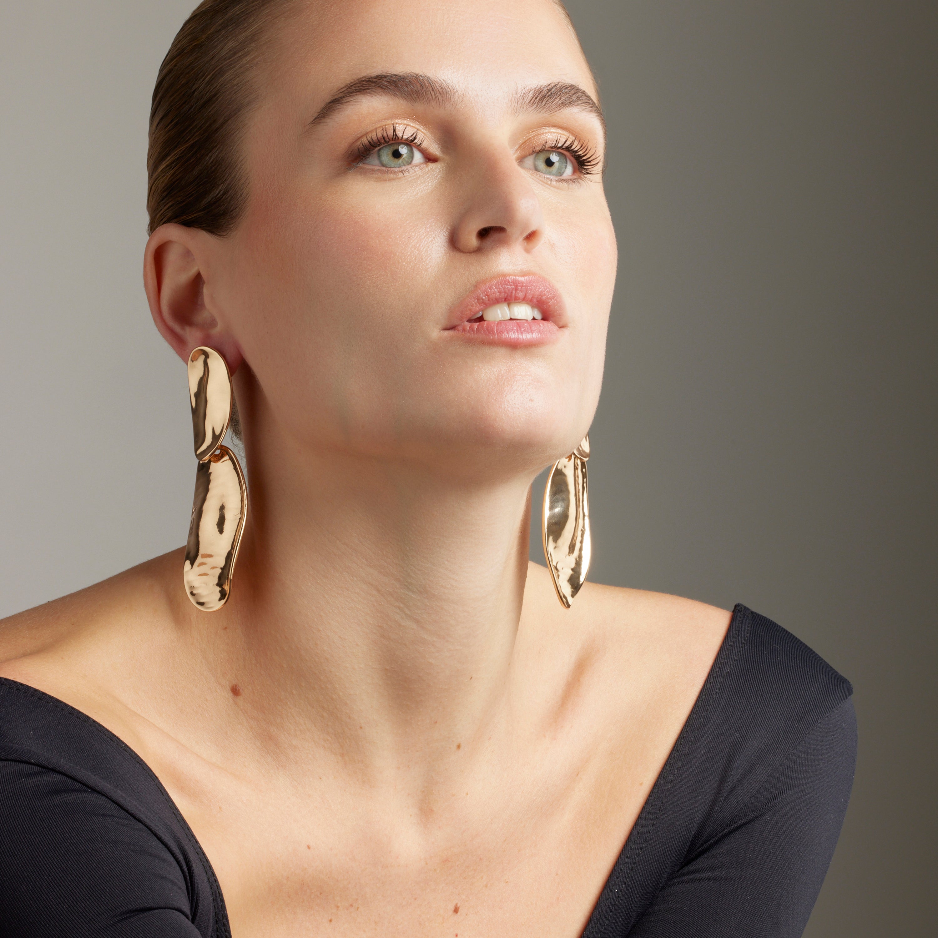 Pendientes acabados en oro amarillo de 18k - Zinlay