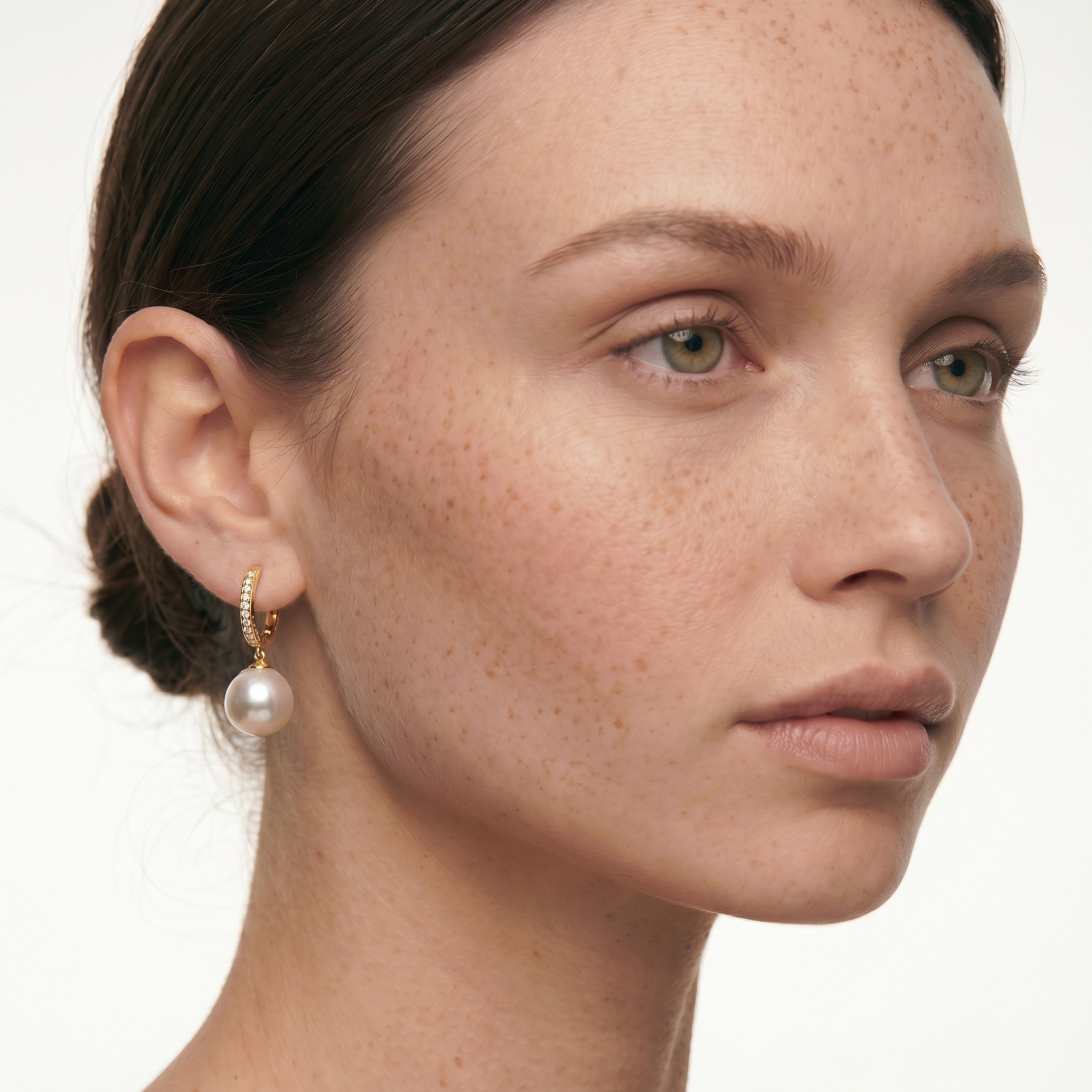 Pendientes de Circonita Brillante acabado en oro amarillo de 18k - Droki