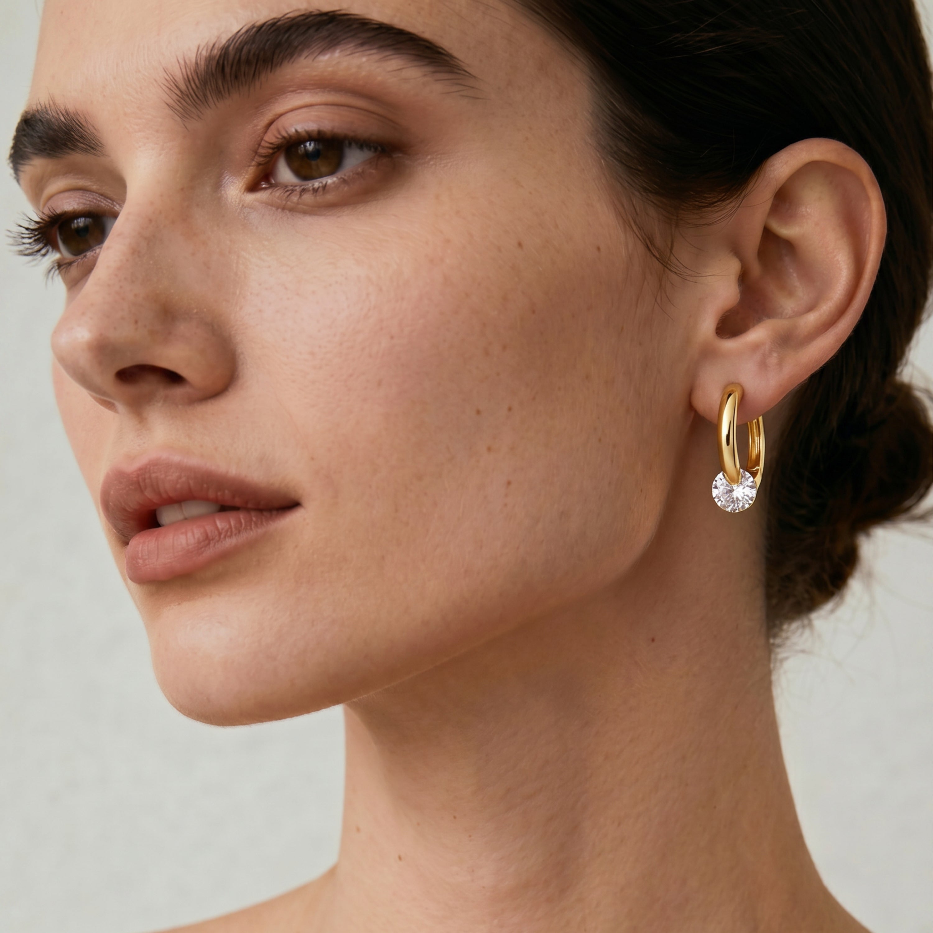 Pendientes de Circonita Brillante acabado en oro amarillo de 18k - Iaf