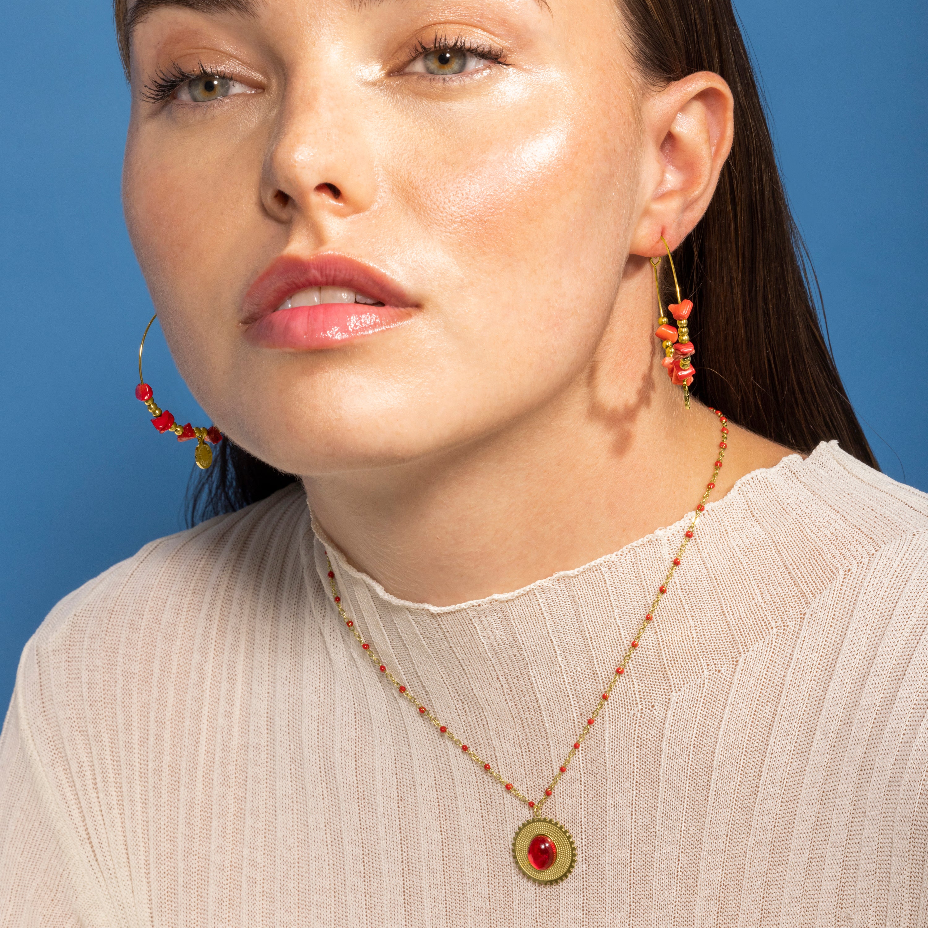 Collar de Coral acabado en oro amarillo de 18K- Zarwa