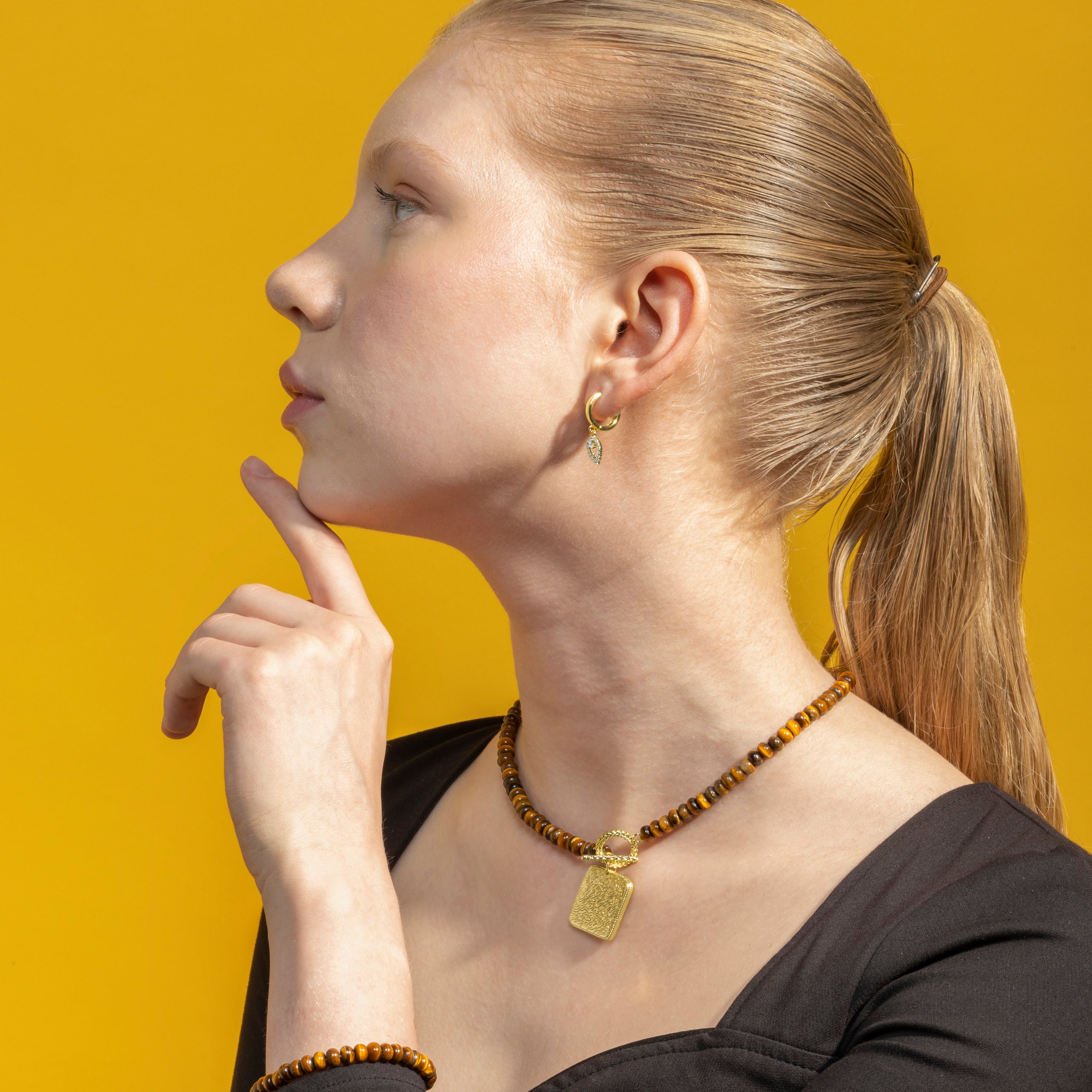 Collier avec Oeil de Tigre finition or 18k - Lessy