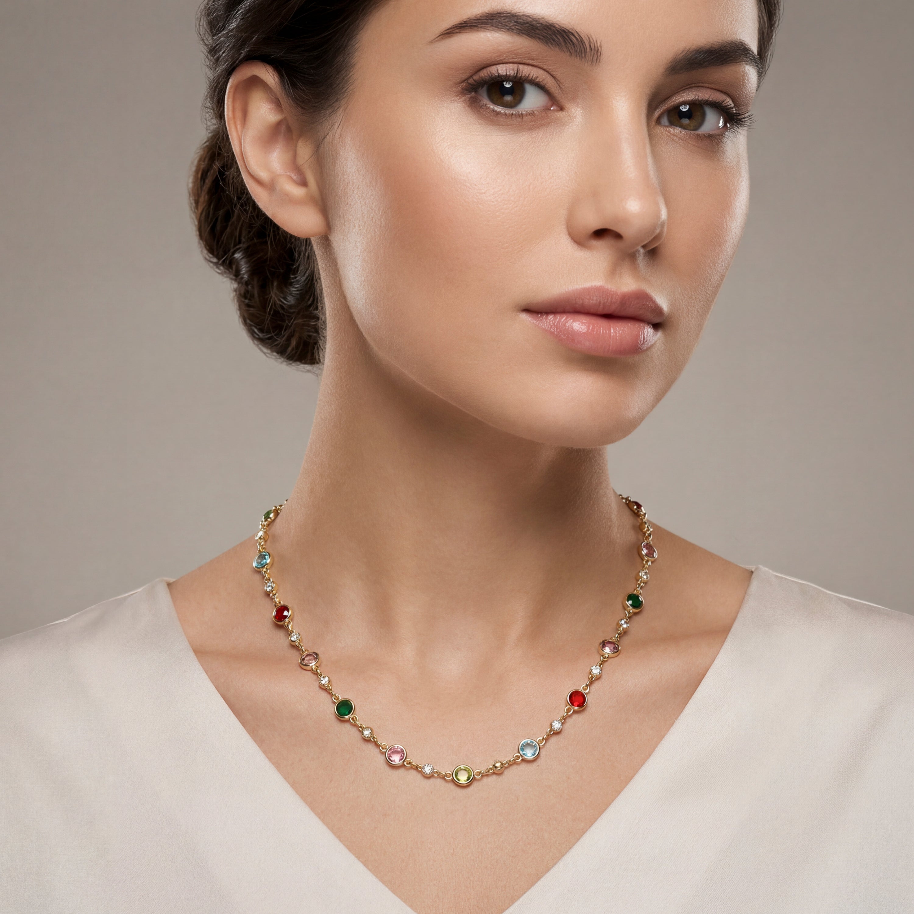 Collar de Circonita Multicolor acabado en oro amarillo de 18k - Akas