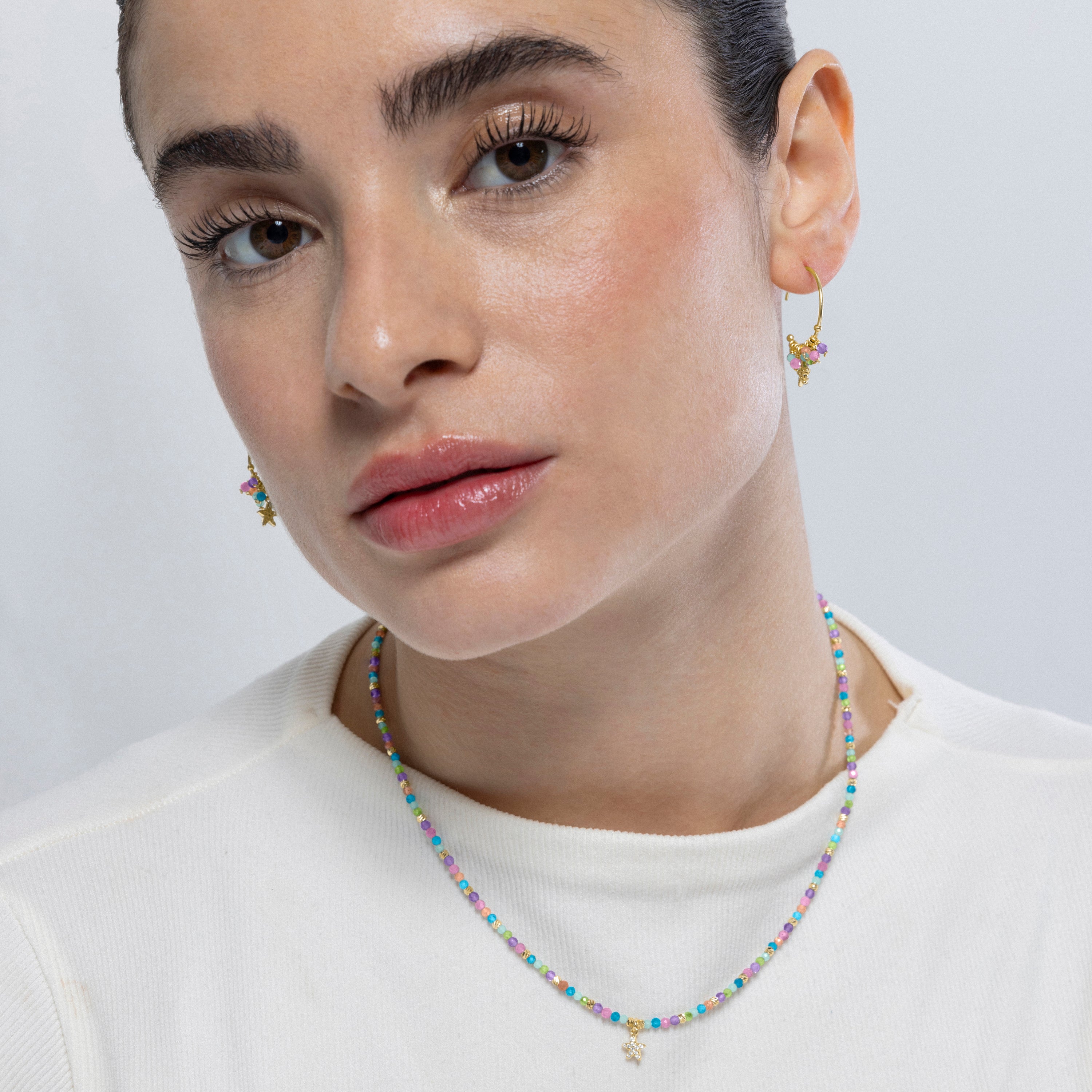 Collar de Aleación de Metal y Cristal Multicolor acabado en oro amarillo de 18k - Estrella