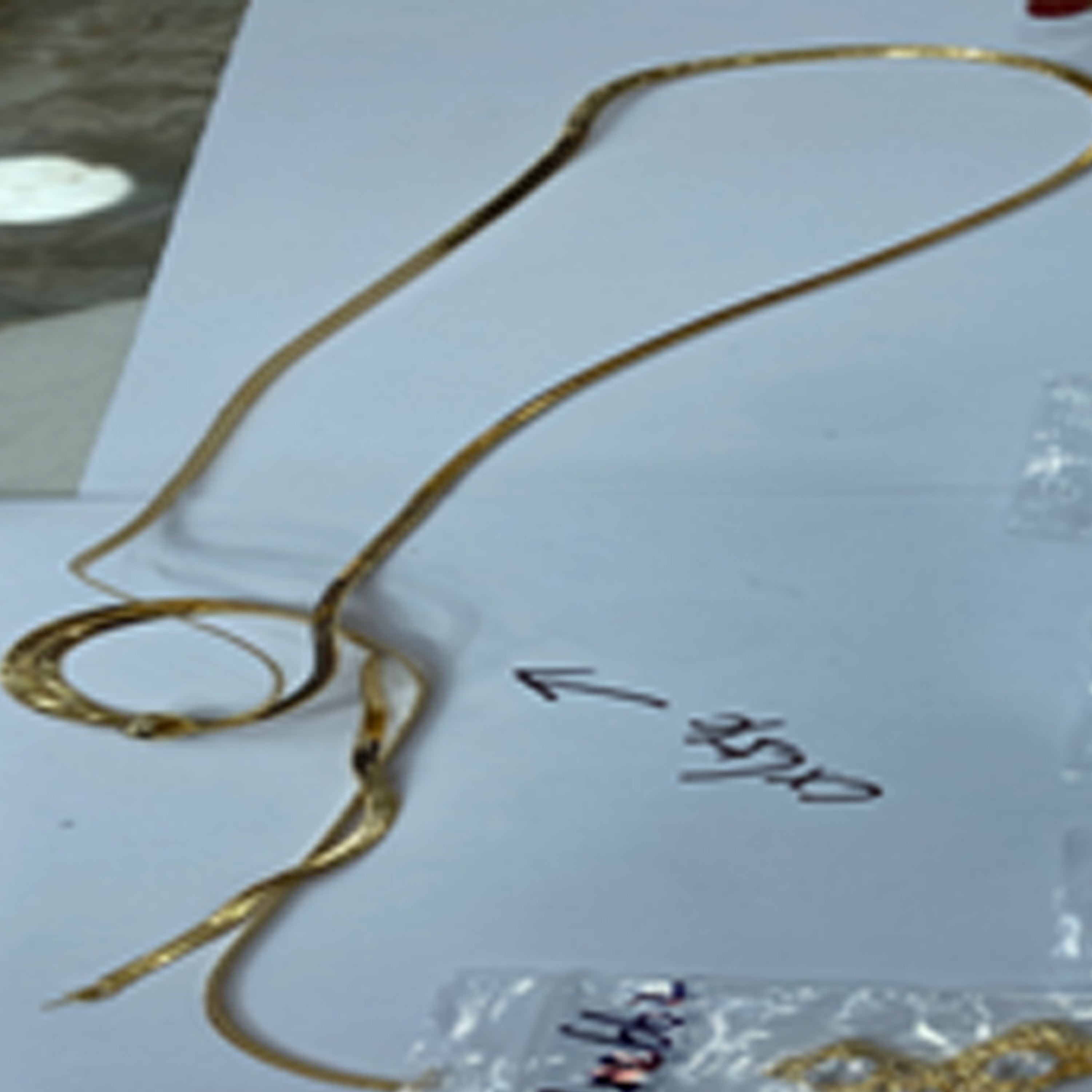 Collar acabado en oro amarillo de 18k - Nakmiz