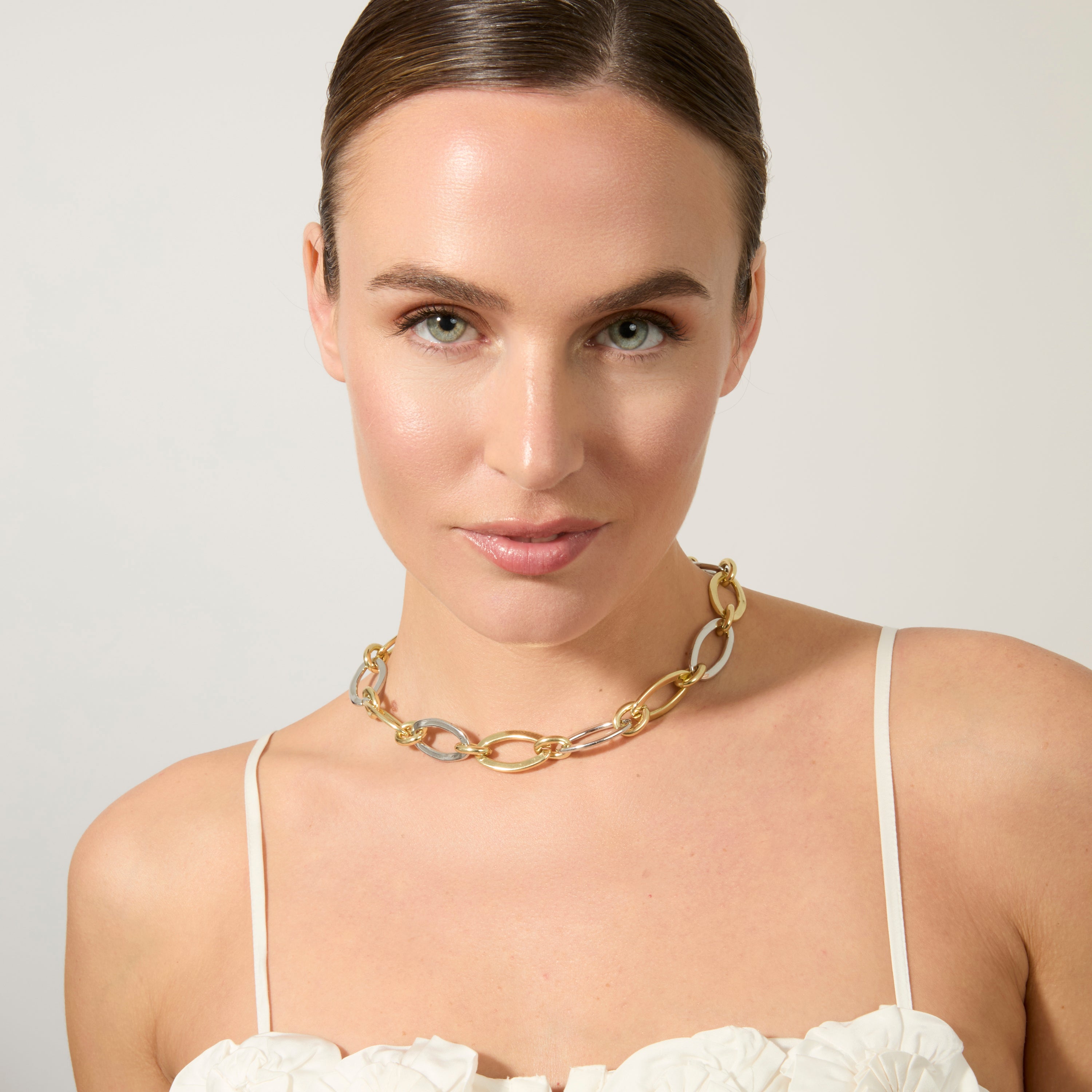 Collar acabado en oro amarillo de 18k - Adelky