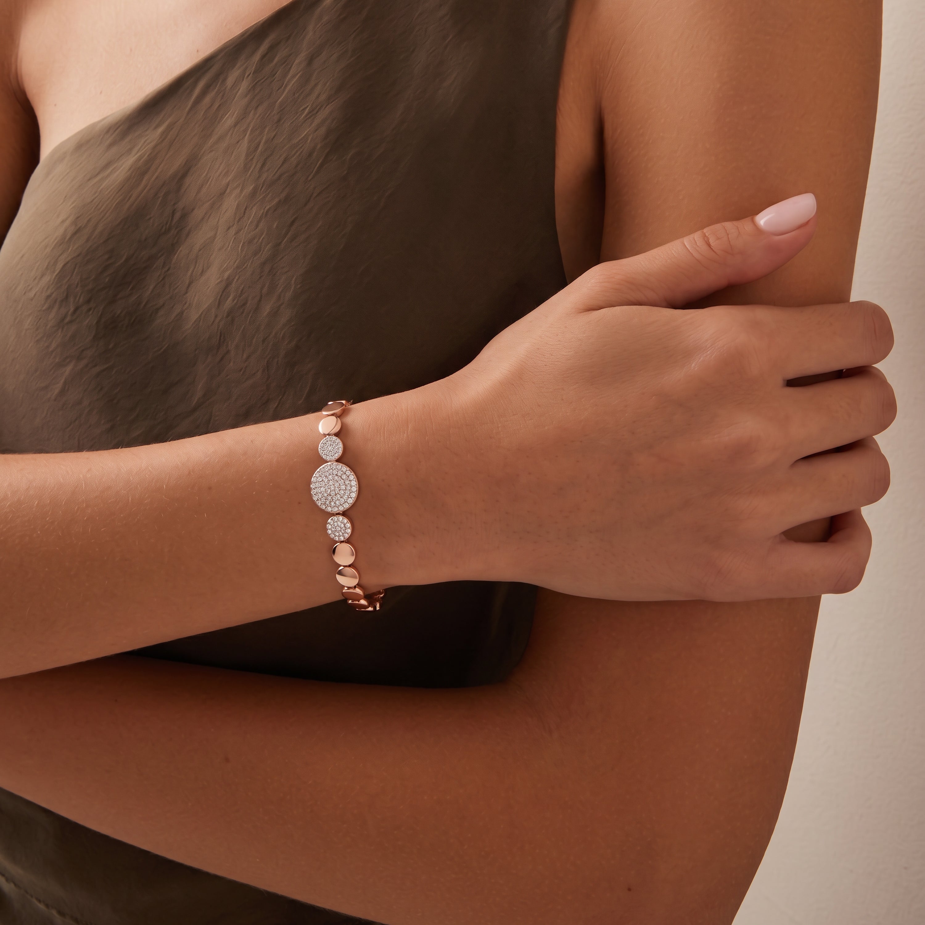 Pulsera de Aleación de Metal y Circonita Brillante acabado en oro rosa de 18k - Rajvi