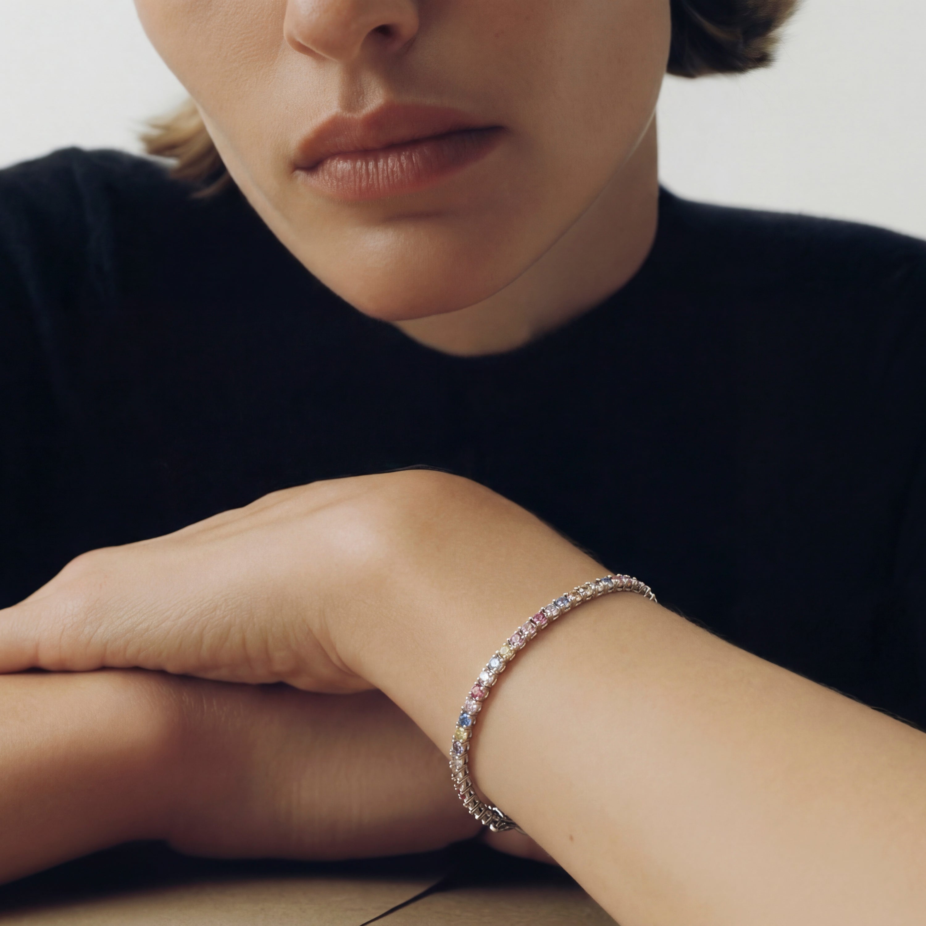Pulsera de Circonita Multicolor Acabado En Plata - Manlor