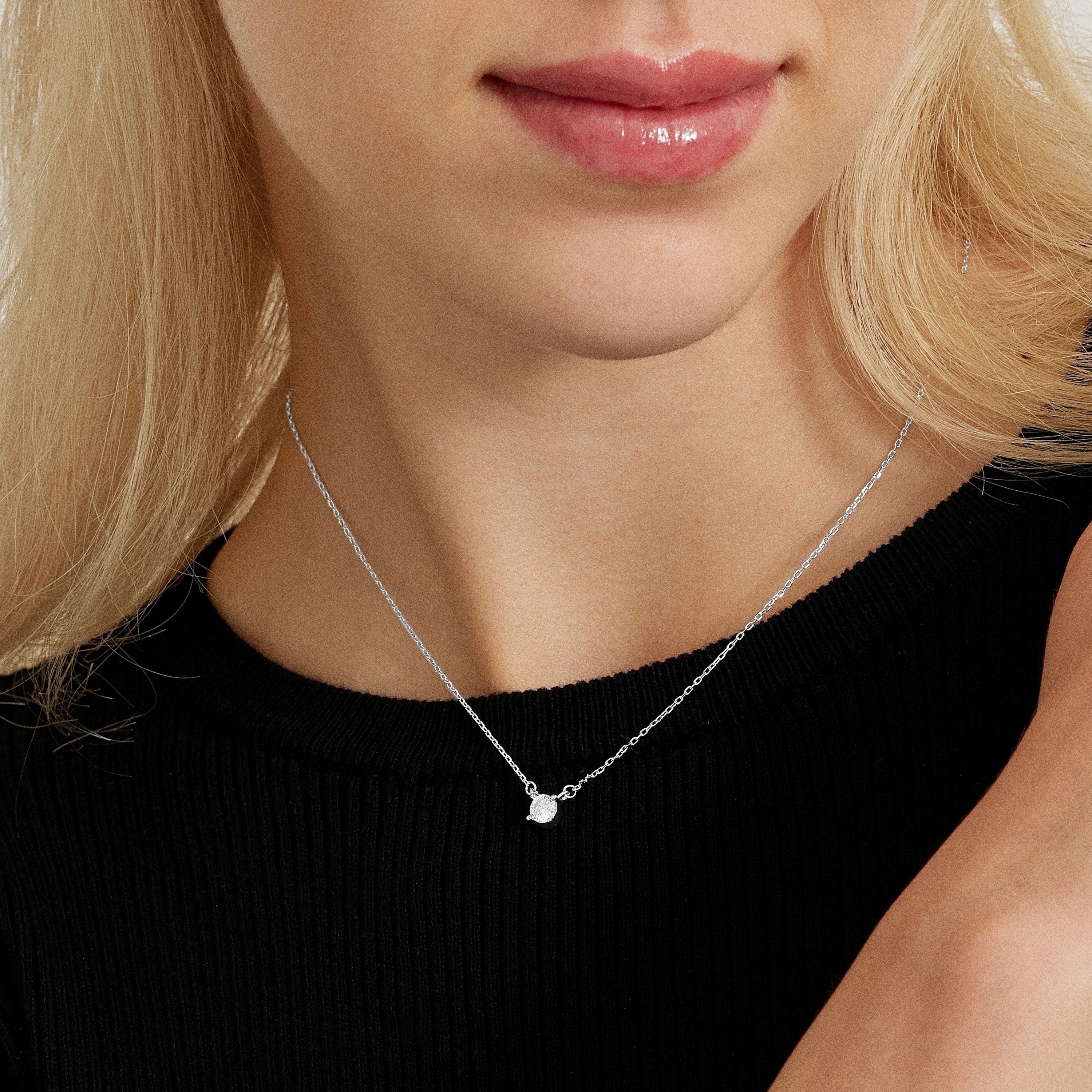 Collar de Aleación de Metal y Circonita Brillante acabado en rodio - Keval