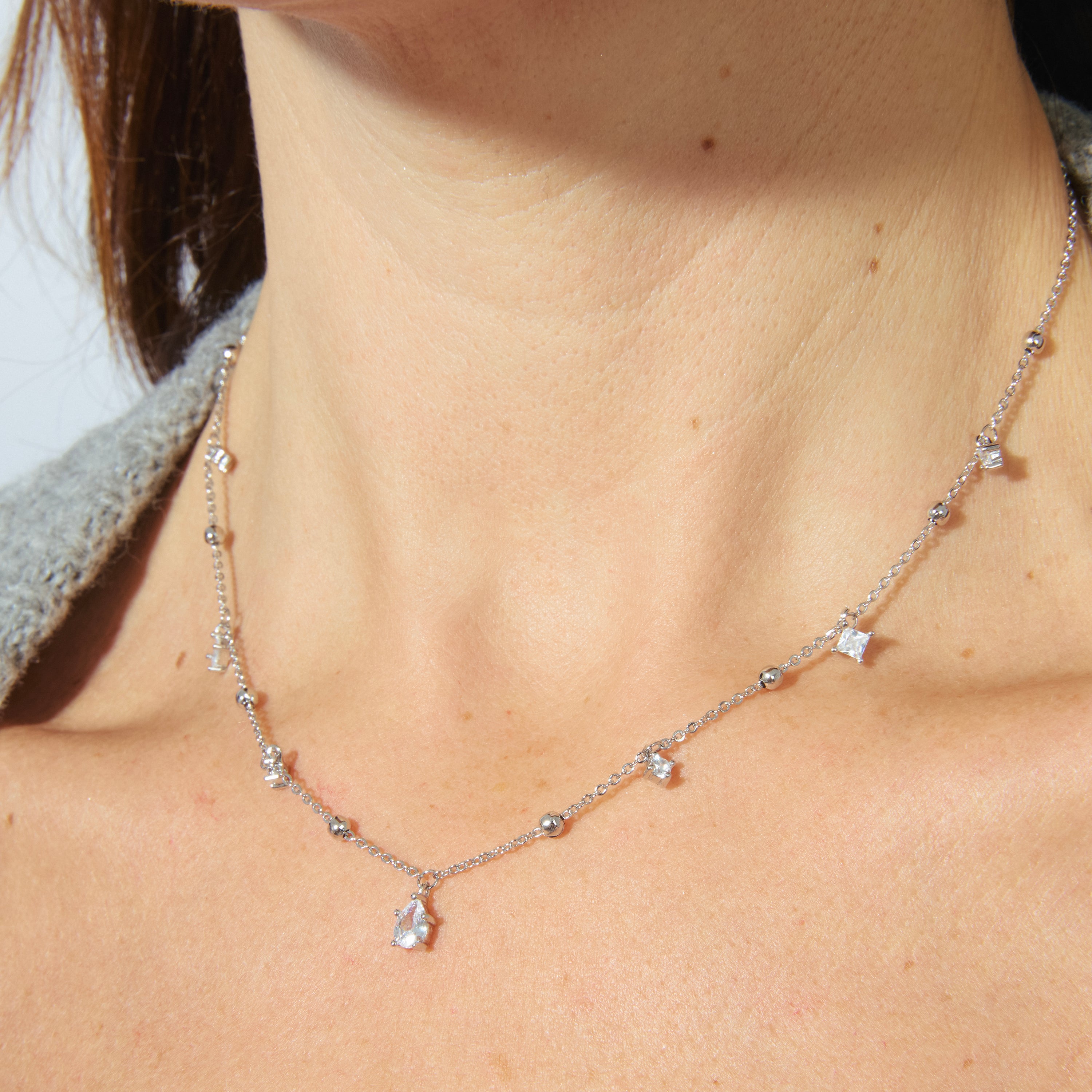 Collar acabado en rodio - Araum